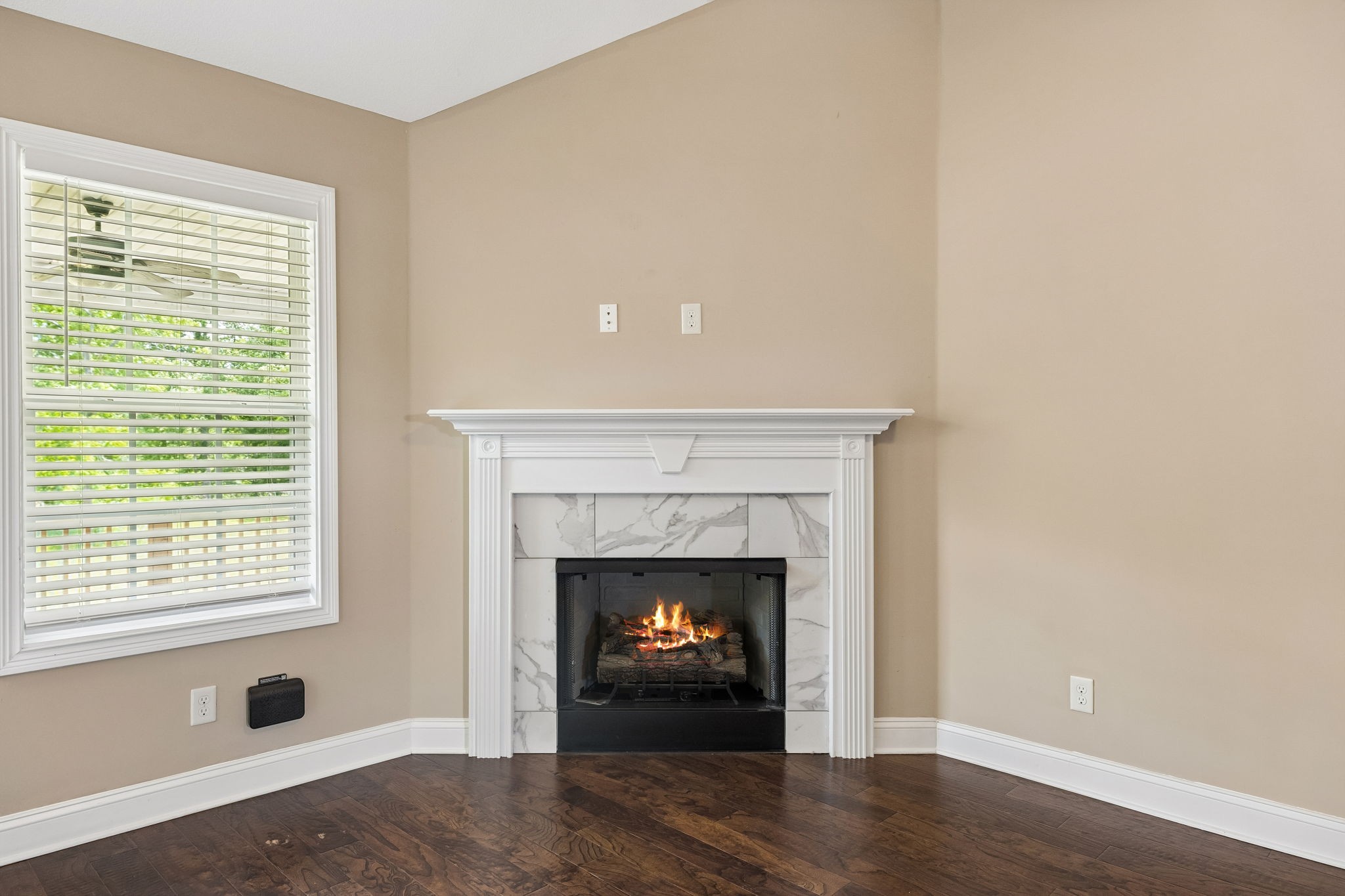 2280 Colston Dr