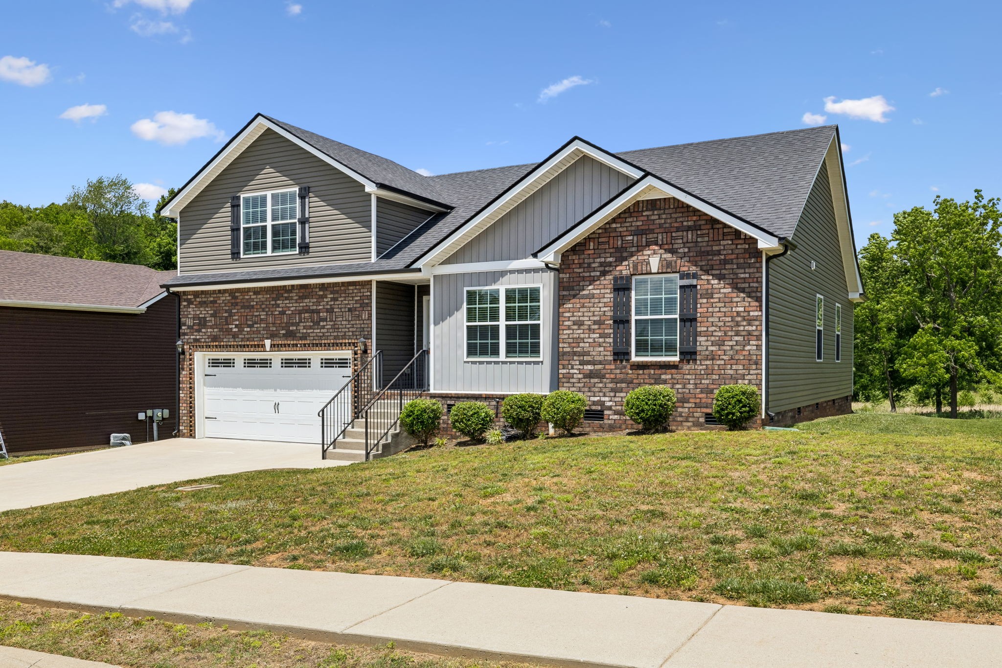 2280 Colston Dr