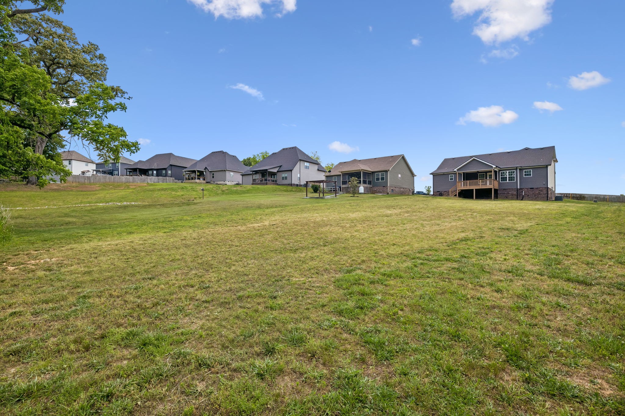 2280 Colston Dr