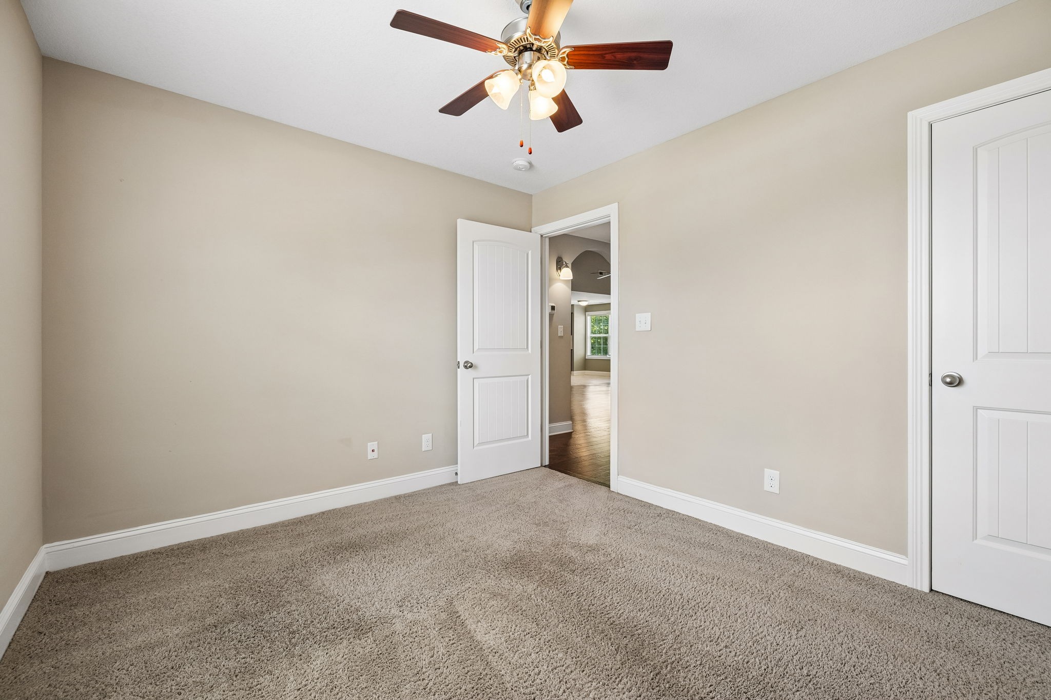 2280 Colston Dr