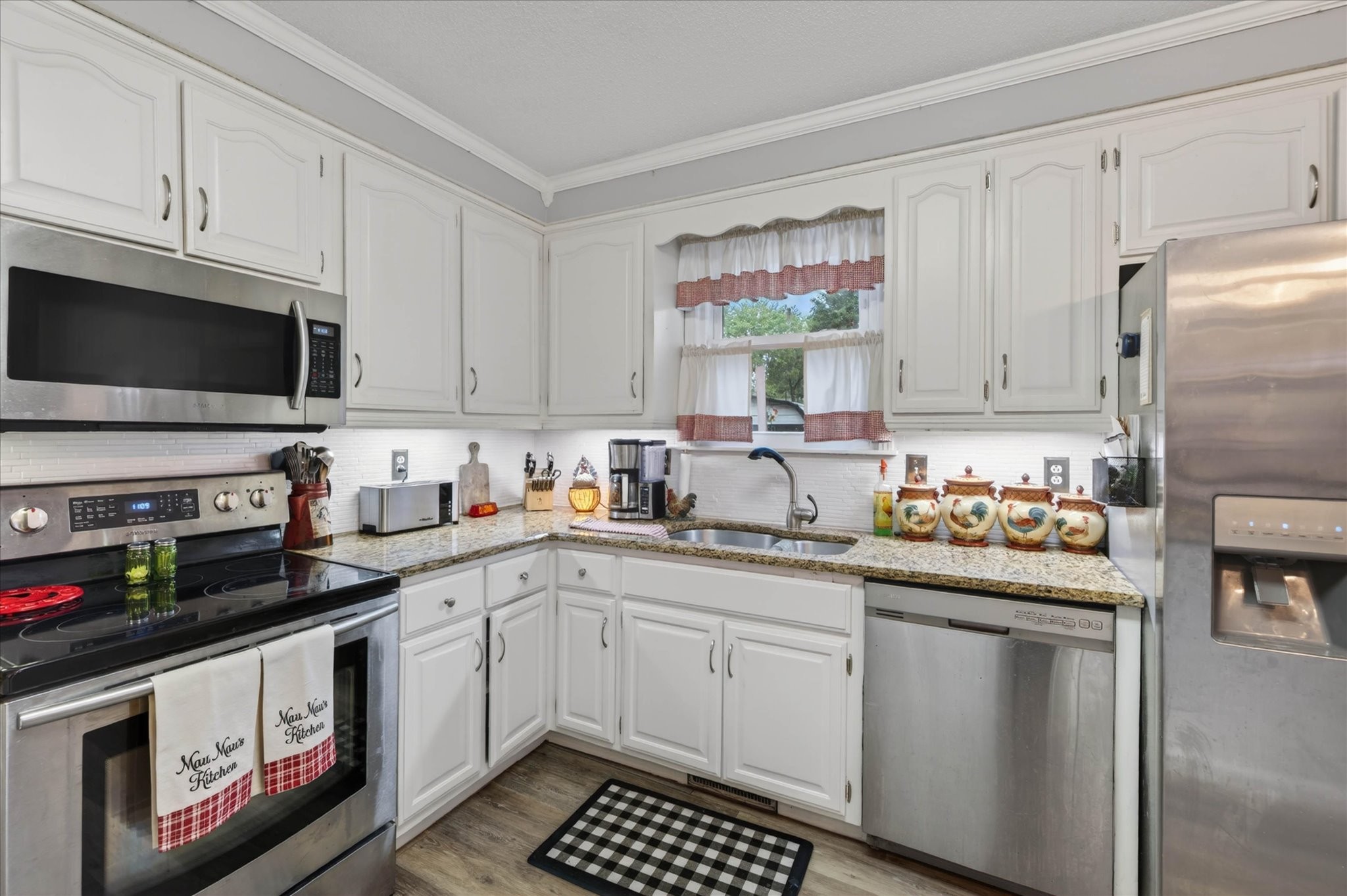 1814 Old Trenton Rd