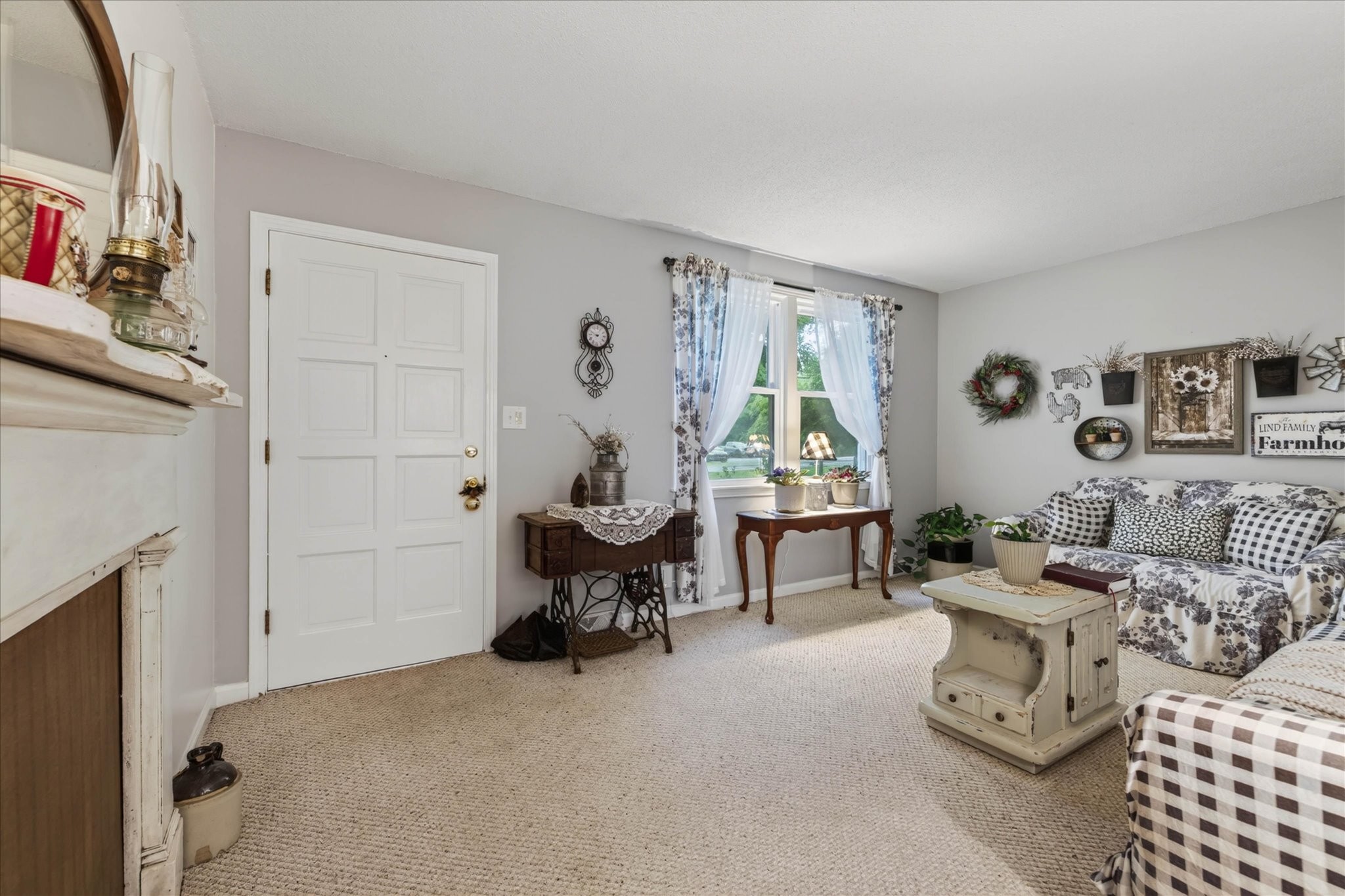 1814 Old Trenton Rd
