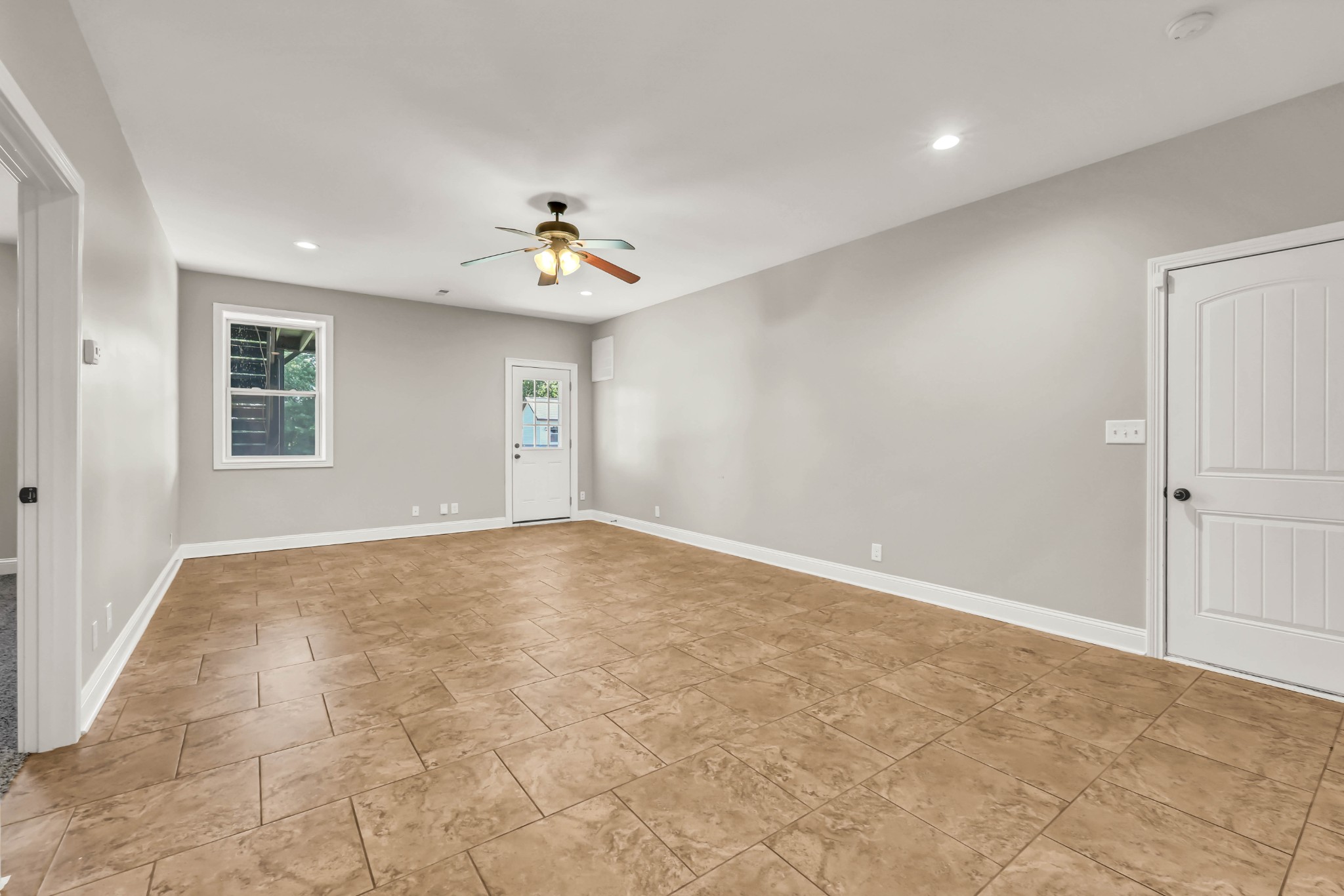 1132 Henry Place Blvd