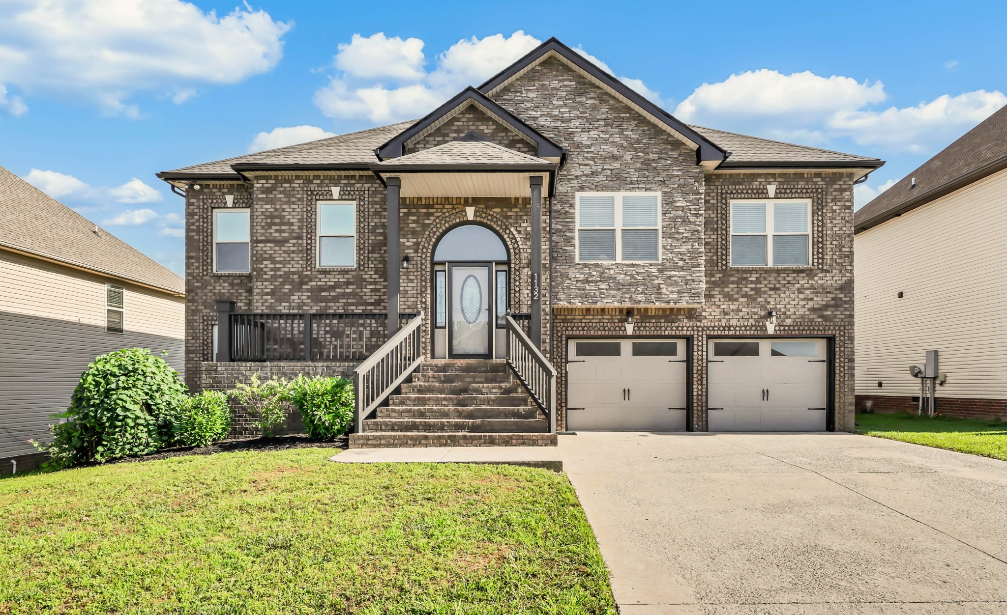 1132 Henry Place Blvd