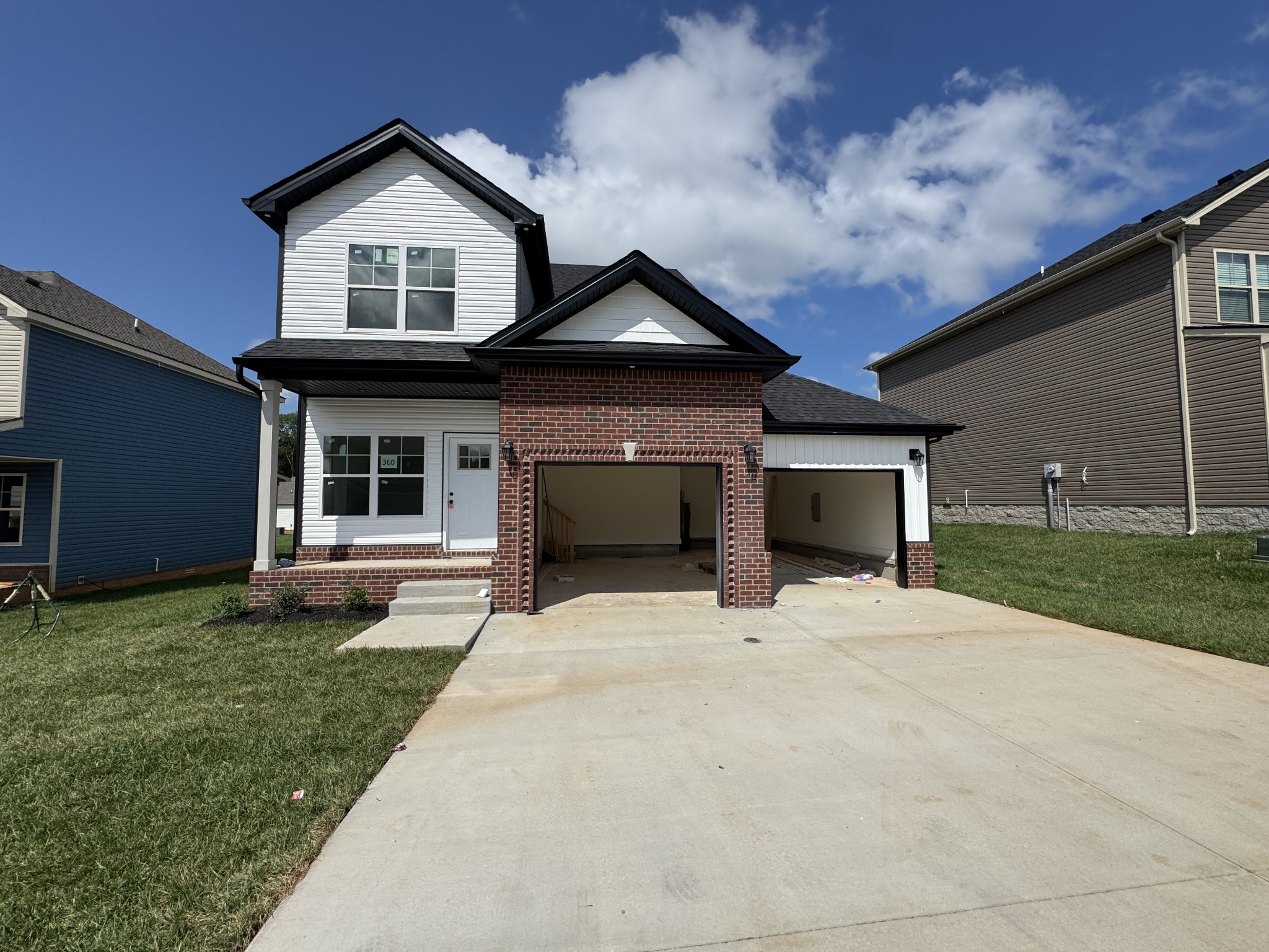 360 Cardinal Creek