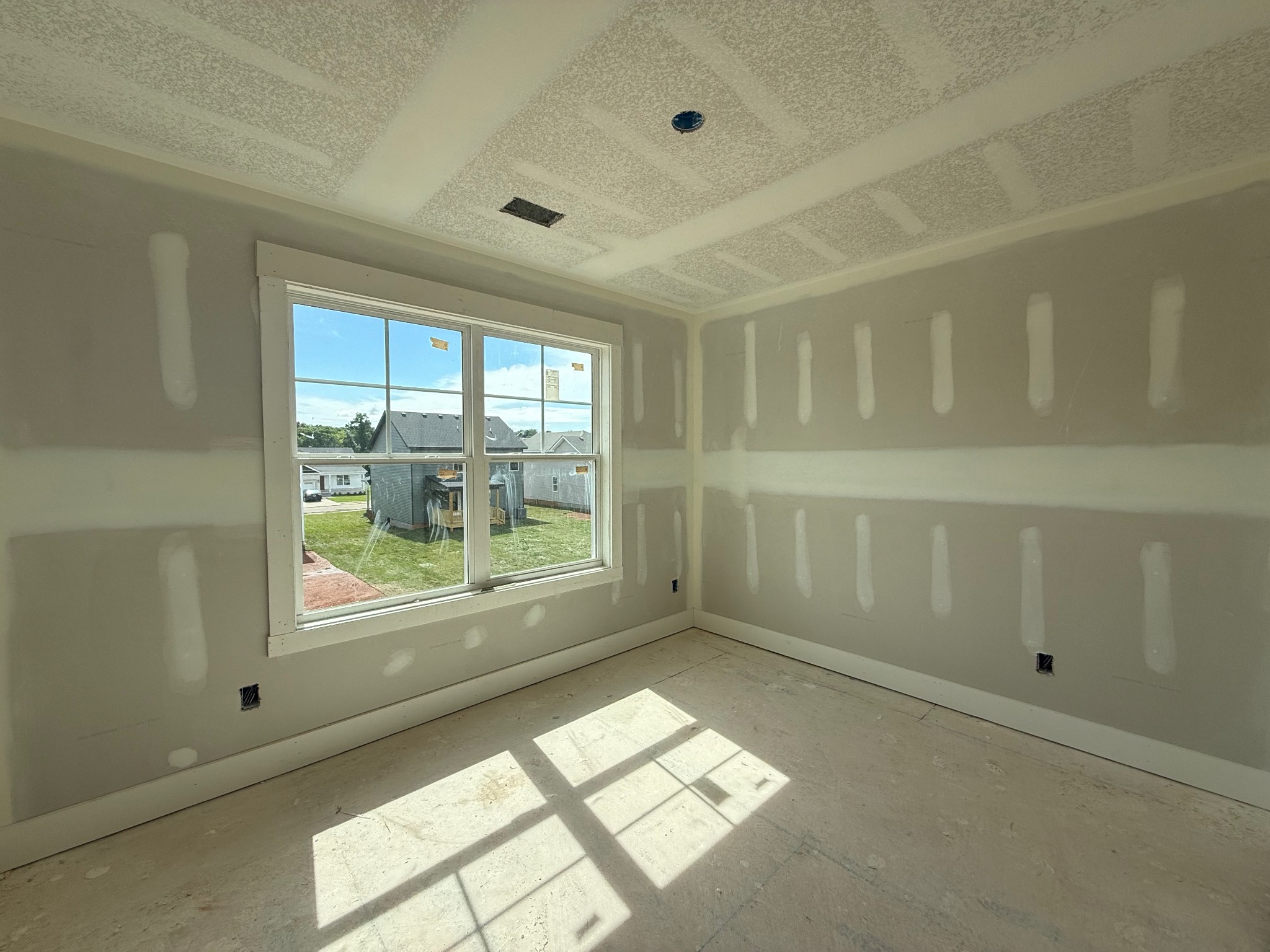 360 Cardinal Creek