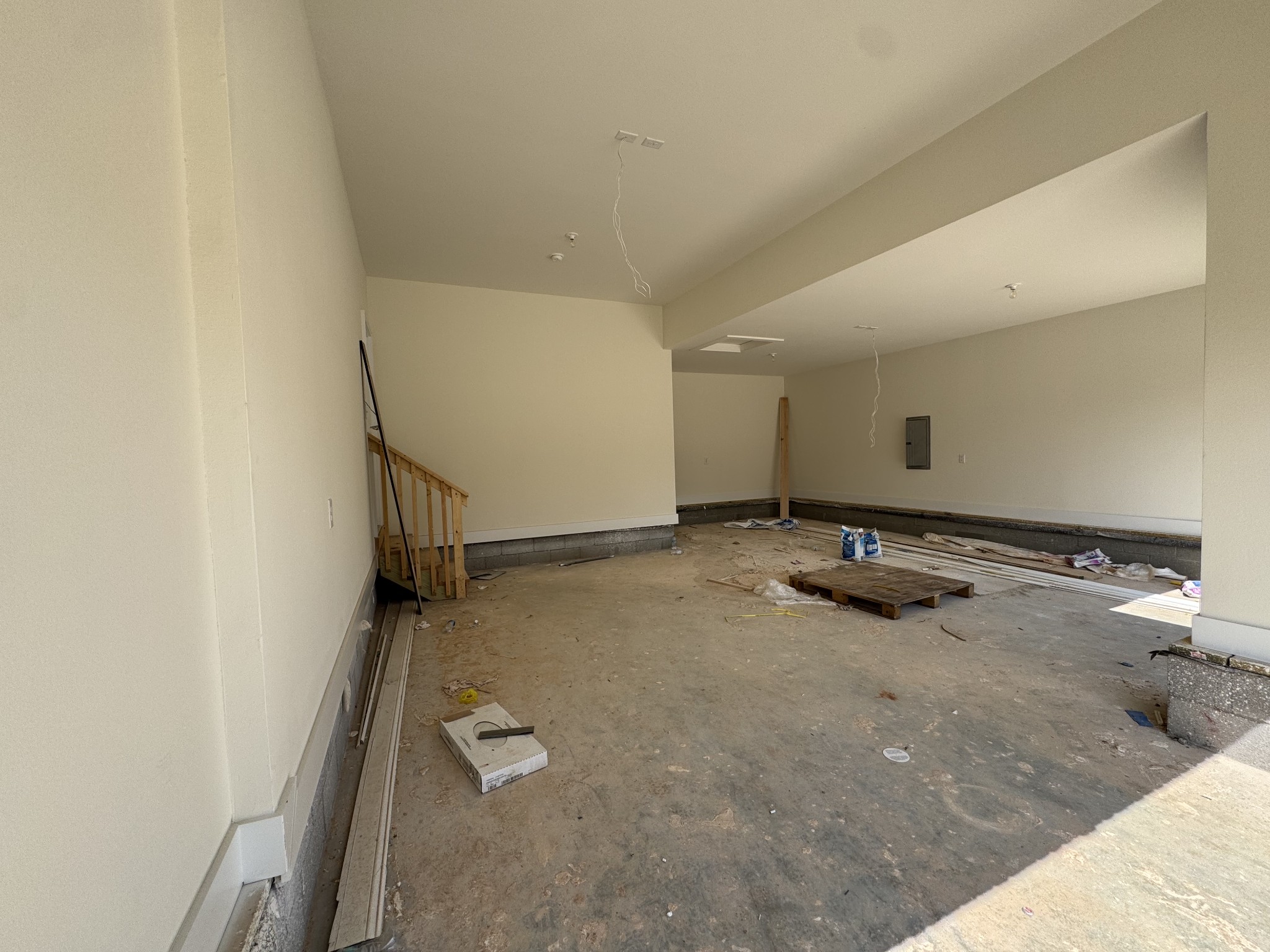 360 Cardinal Creek