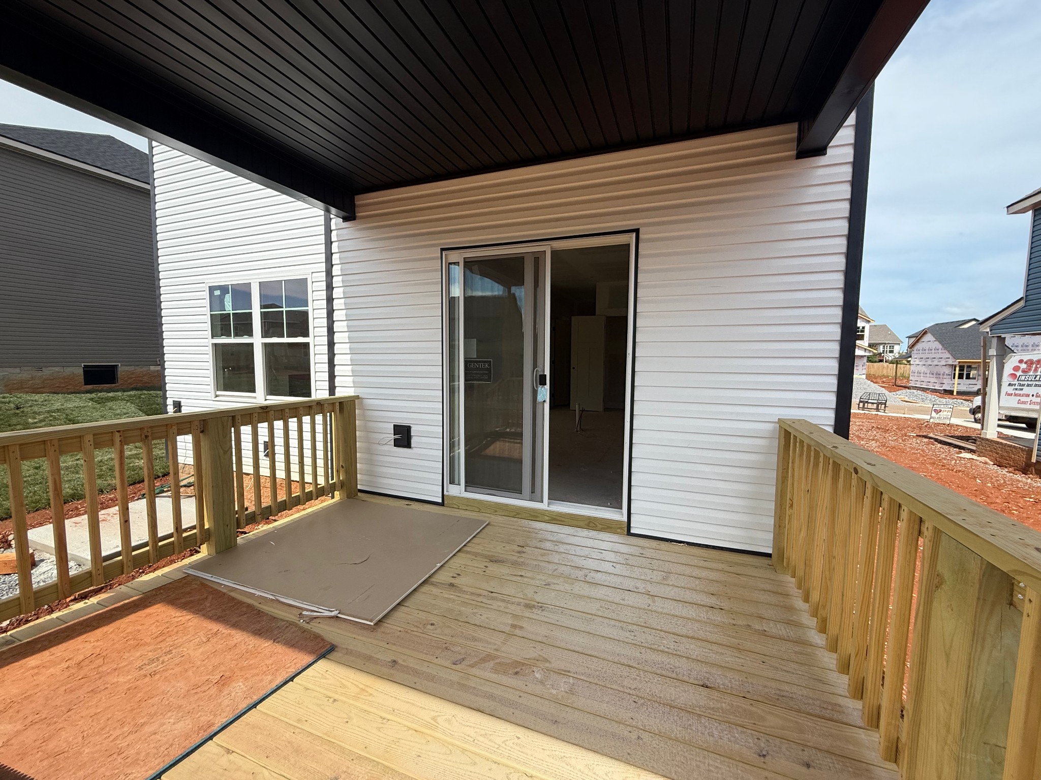 360 Cardinal Creek