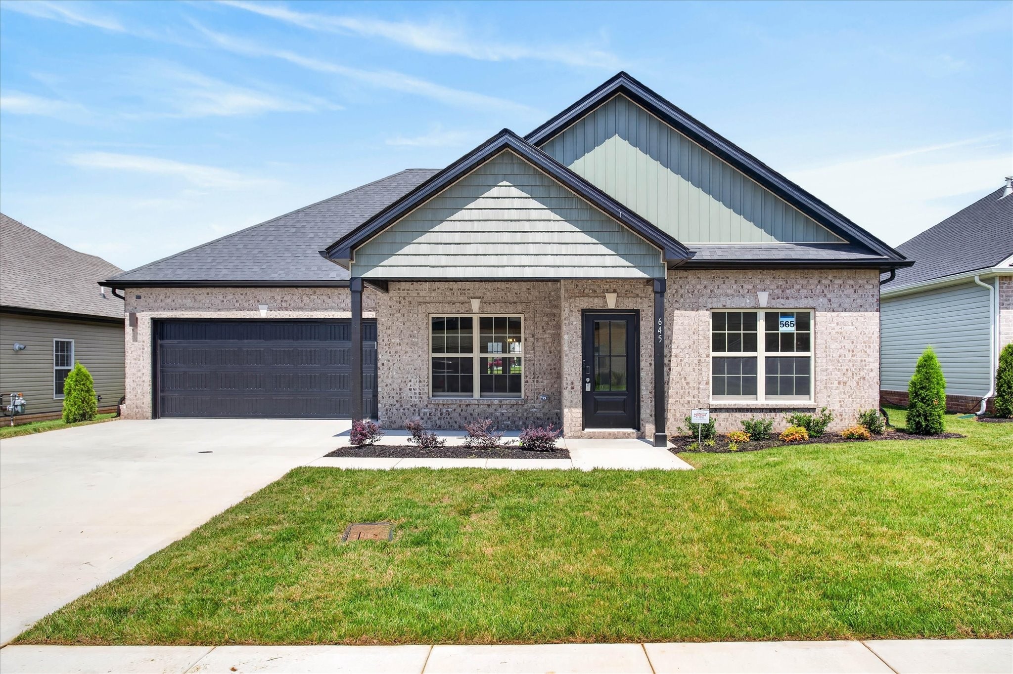 645 Woodrush Dr