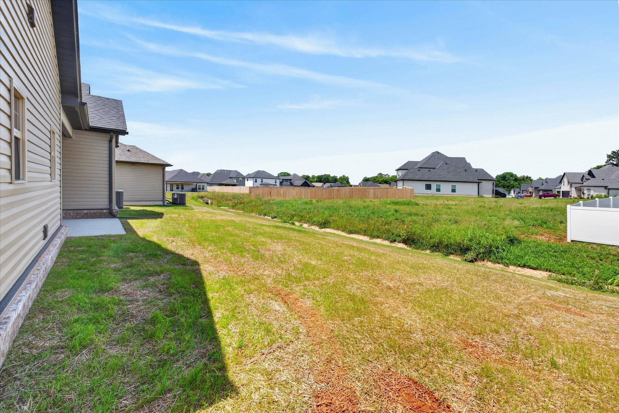 645 Woodrush Dr