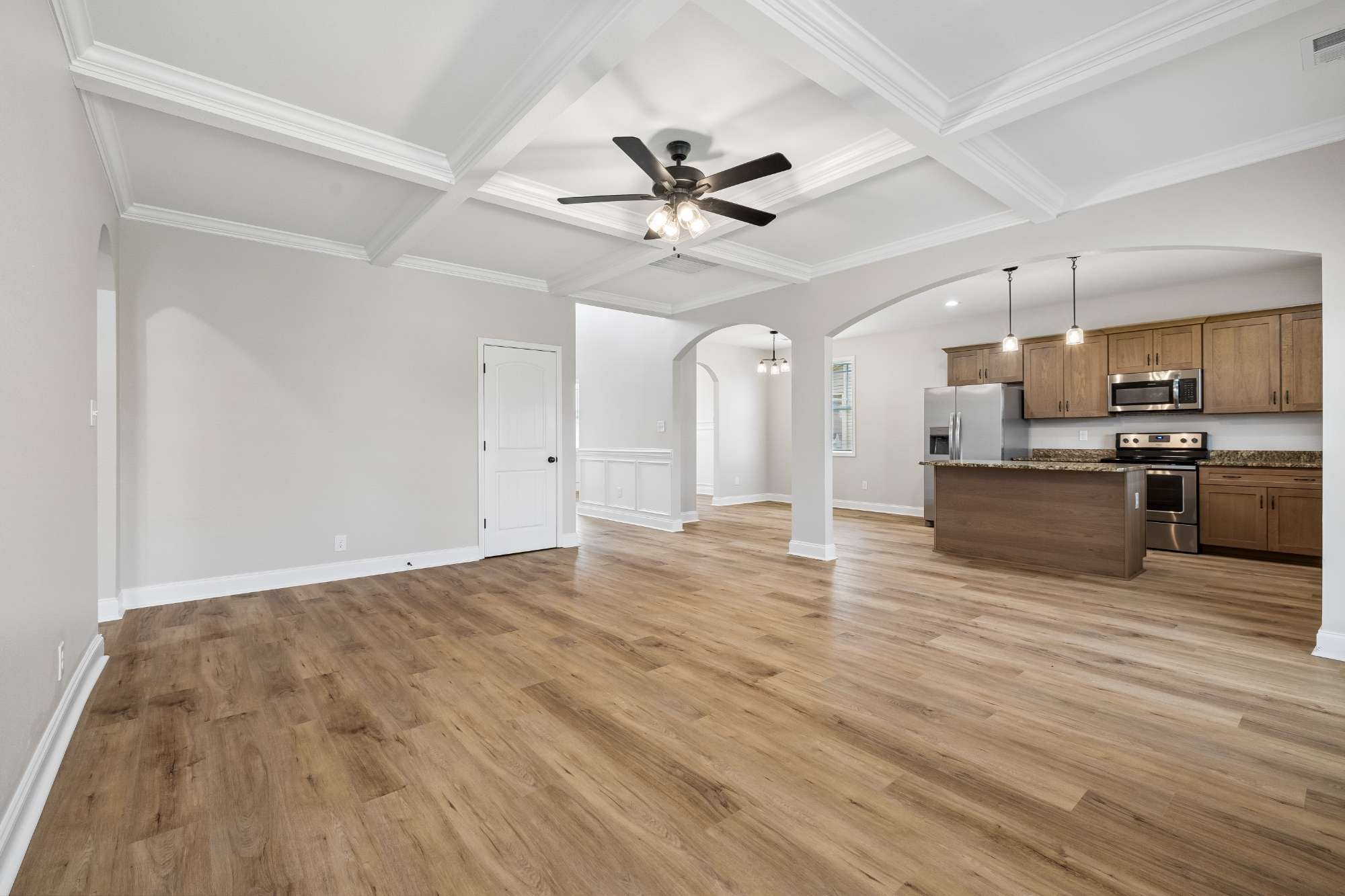 1240 Winterset Dr