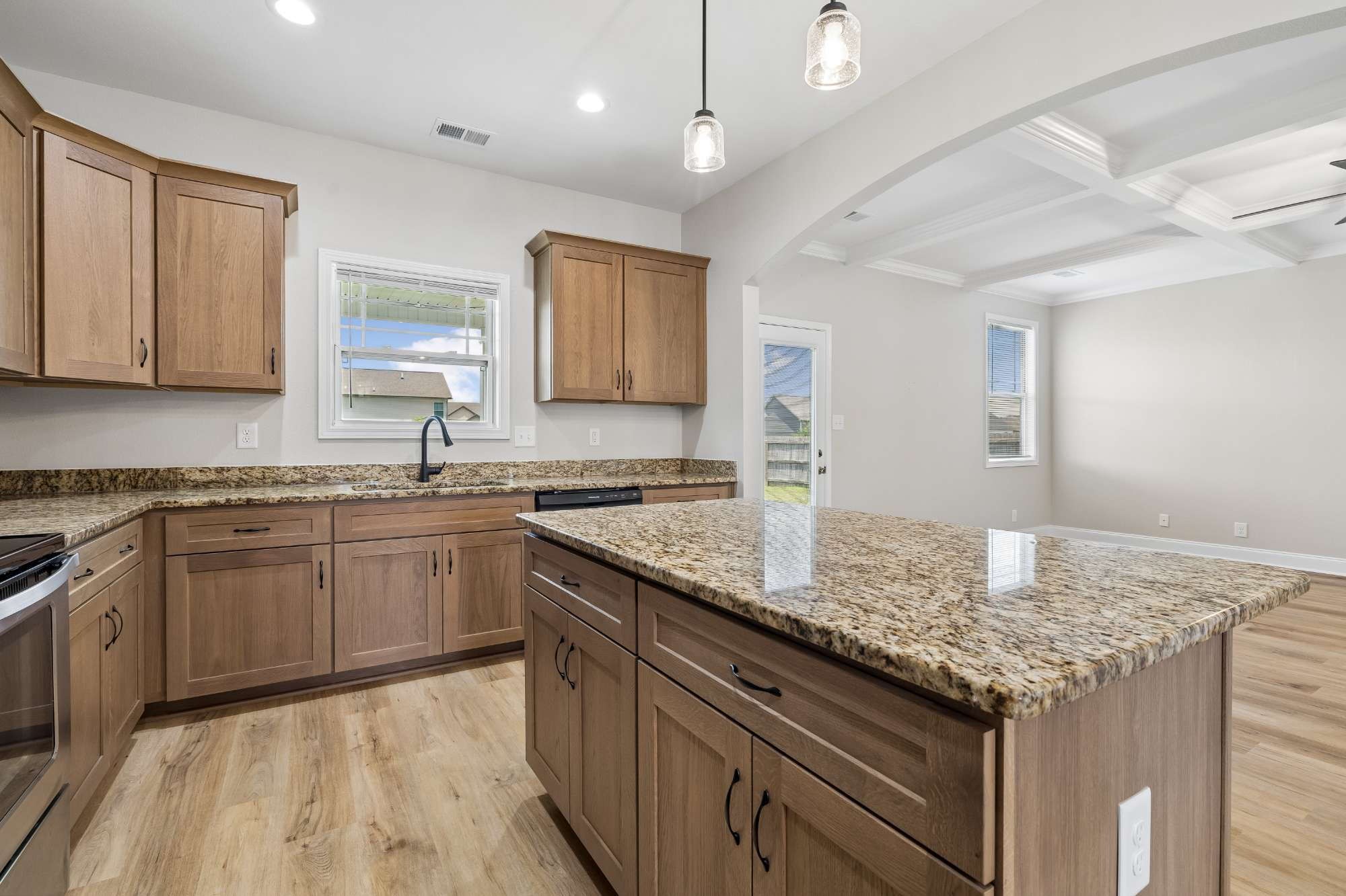 1240 Winterset Dr