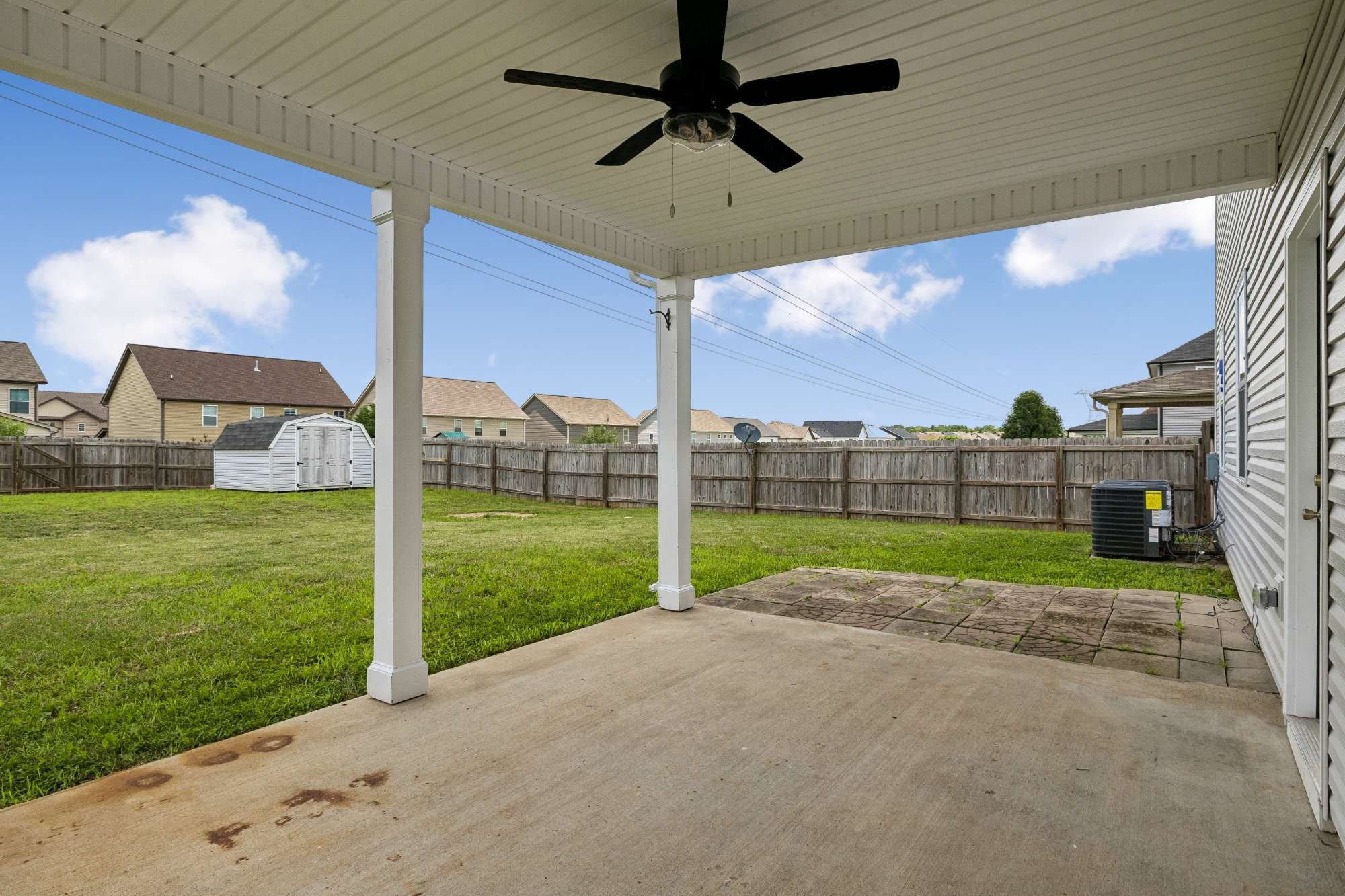 1240 Winterset Dr