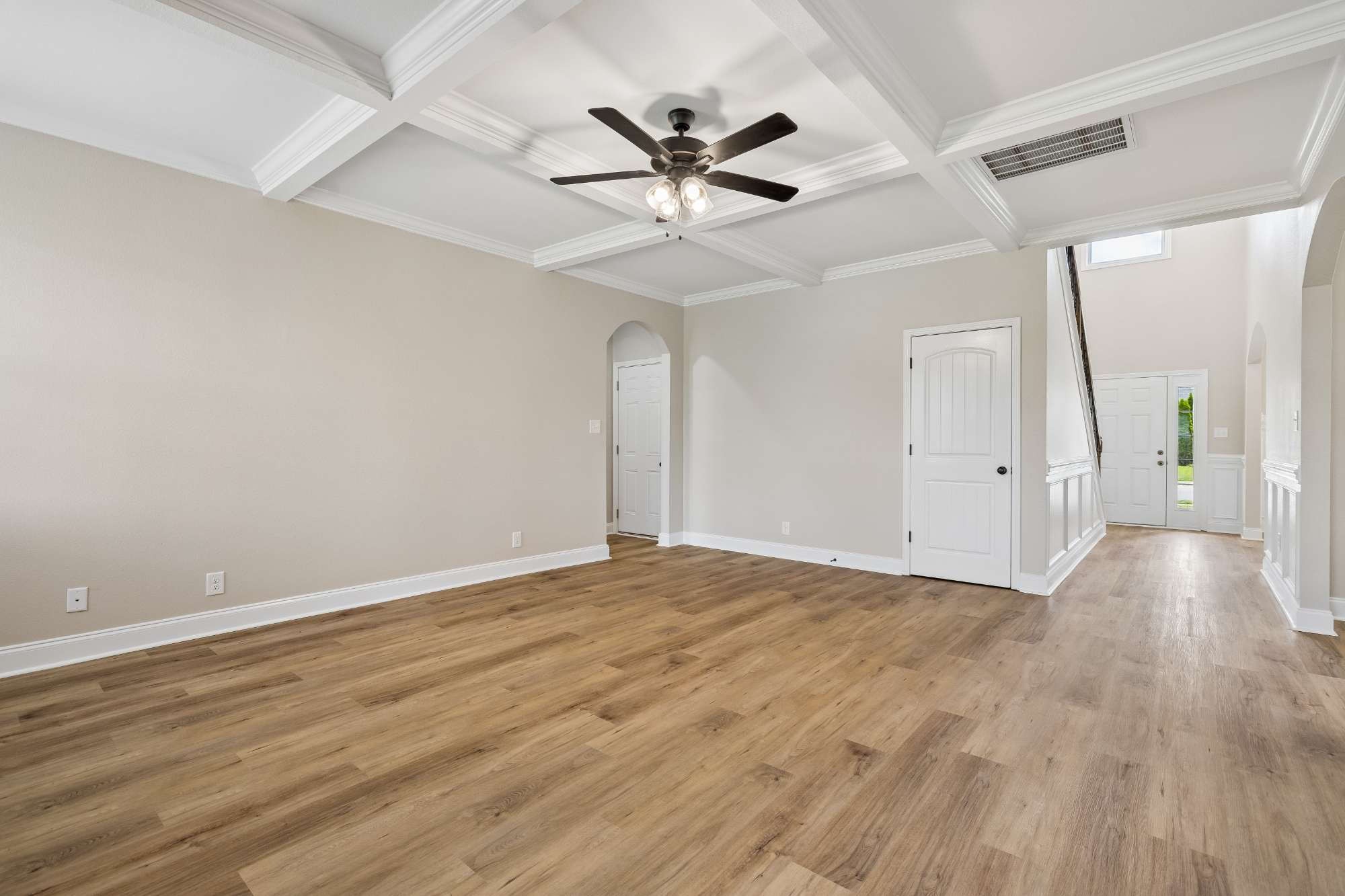 1240 Winterset Dr