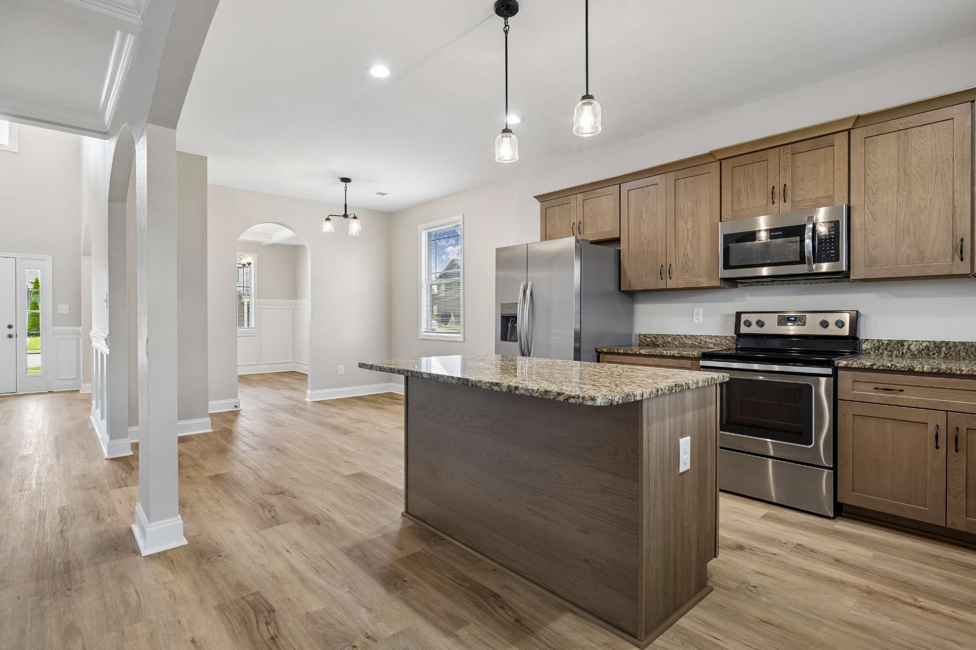 1240 Winterset Dr