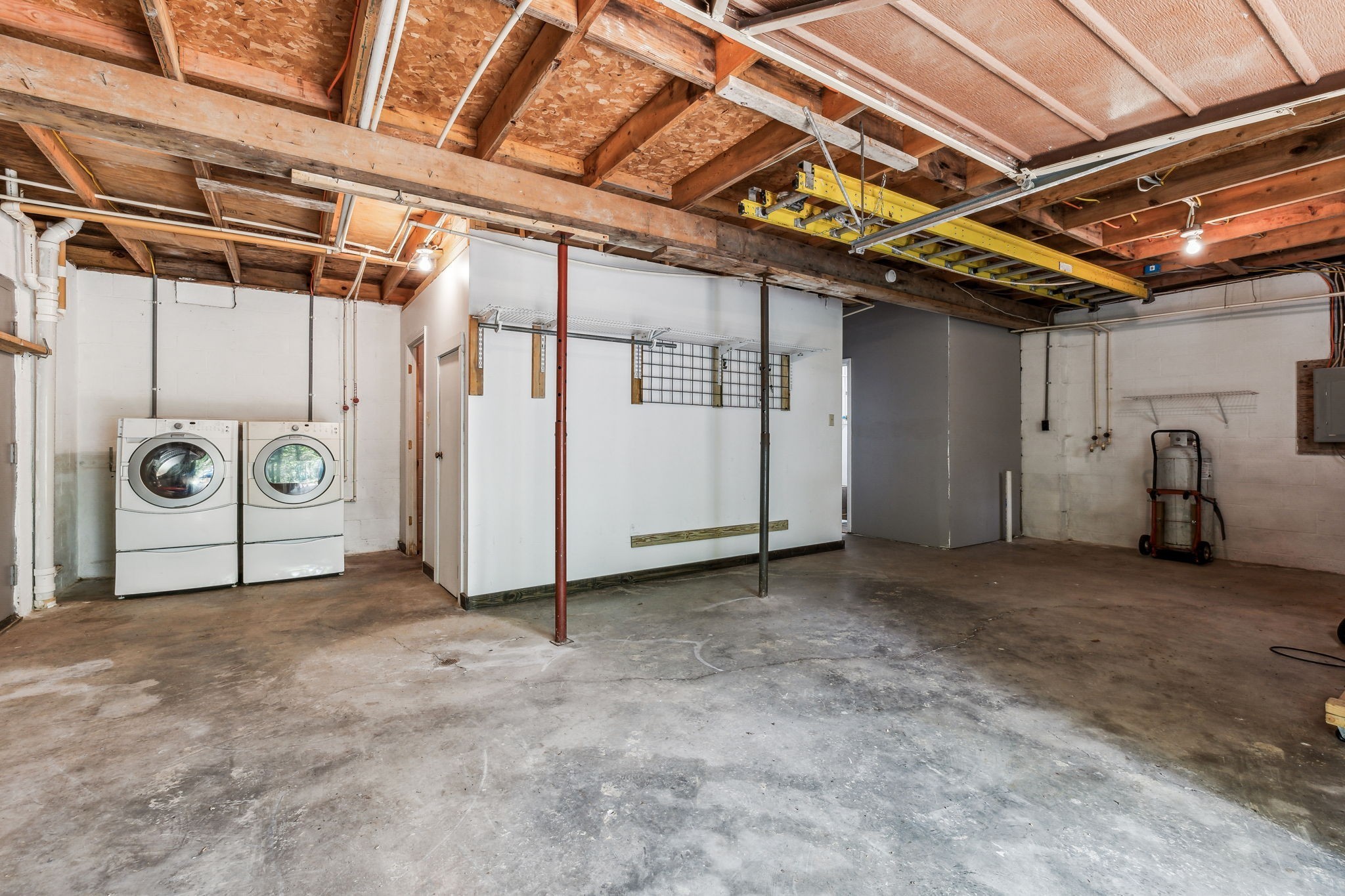 111 Mud Hill Rd
