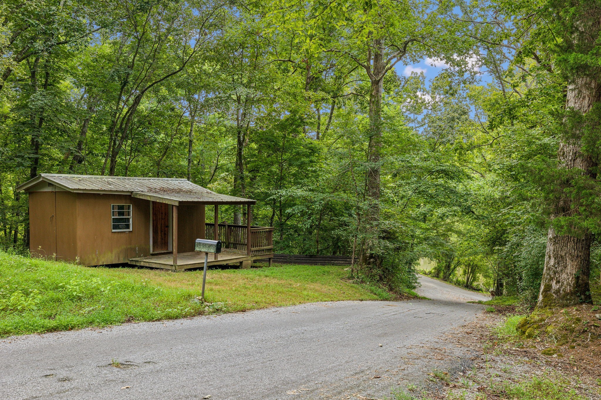 111 Mud Hill Rd