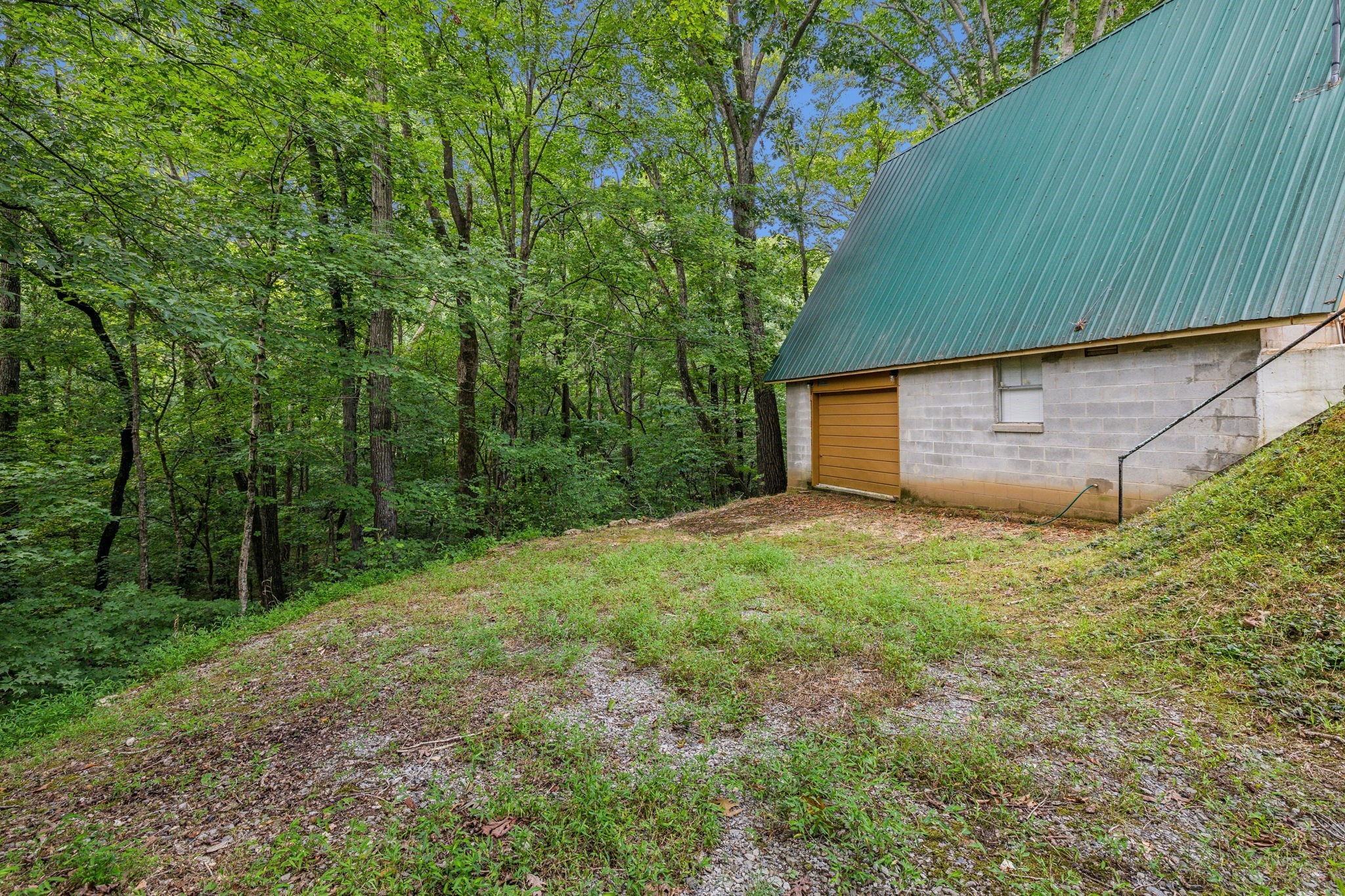 111 Mud Hill Rd
