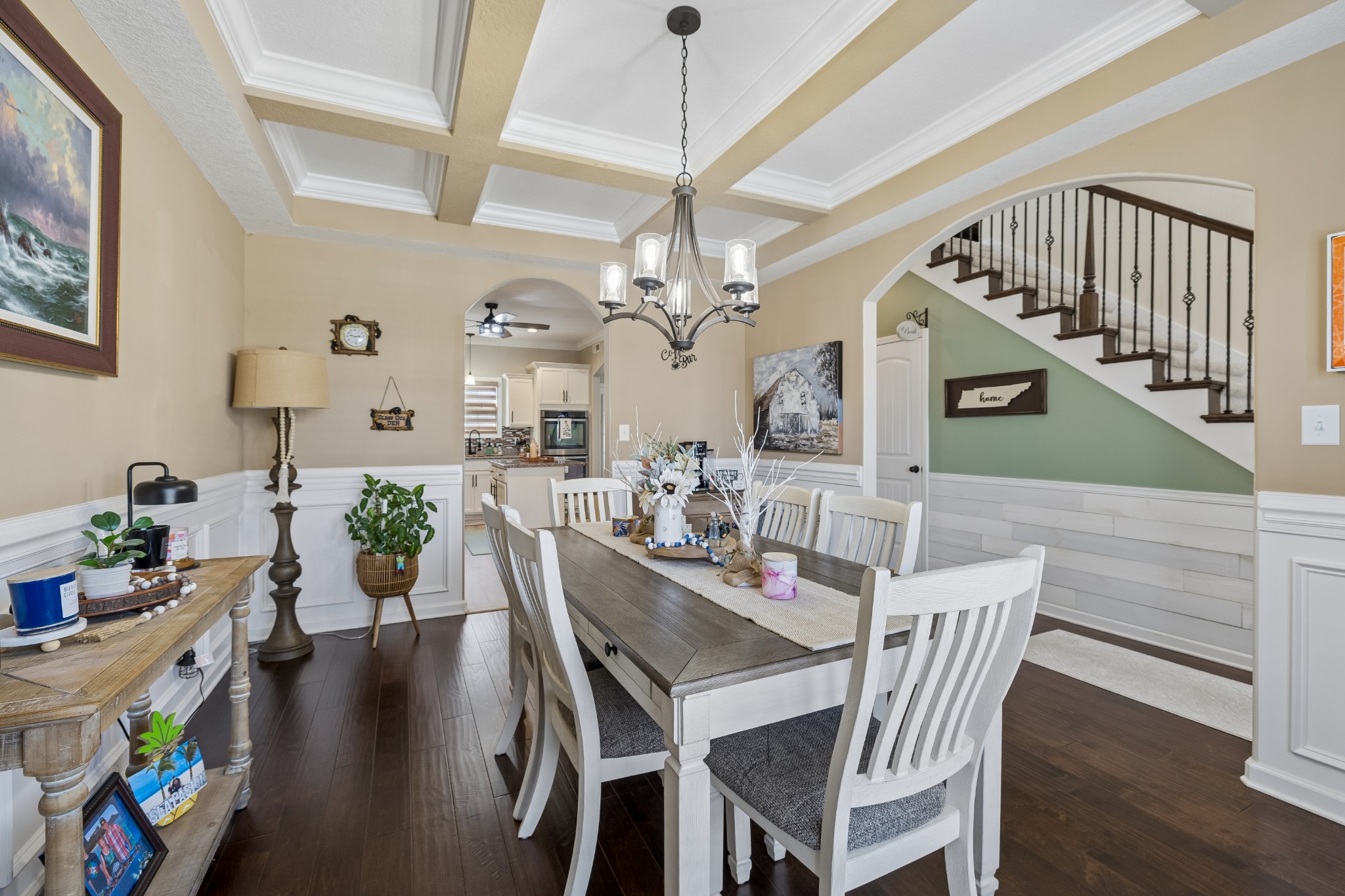 920 Tanager Ct