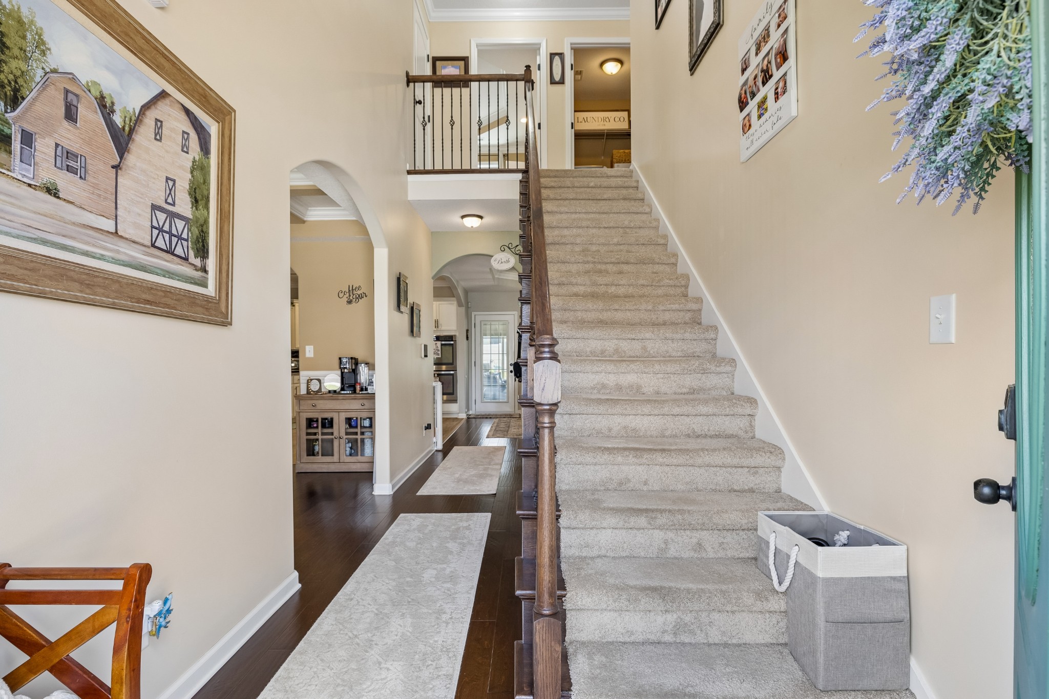 920 Tanager Ct