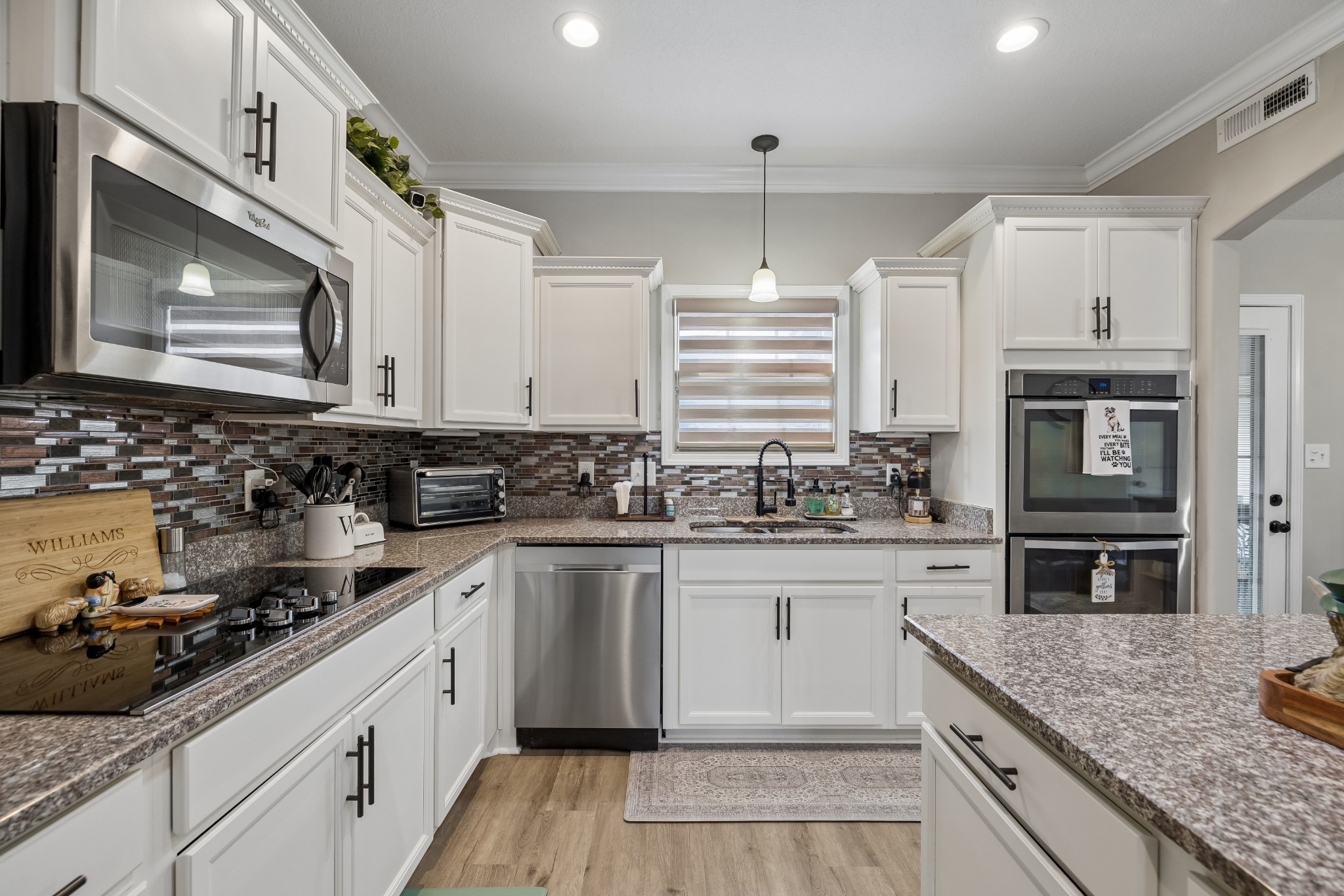 920 Tanager Ct
