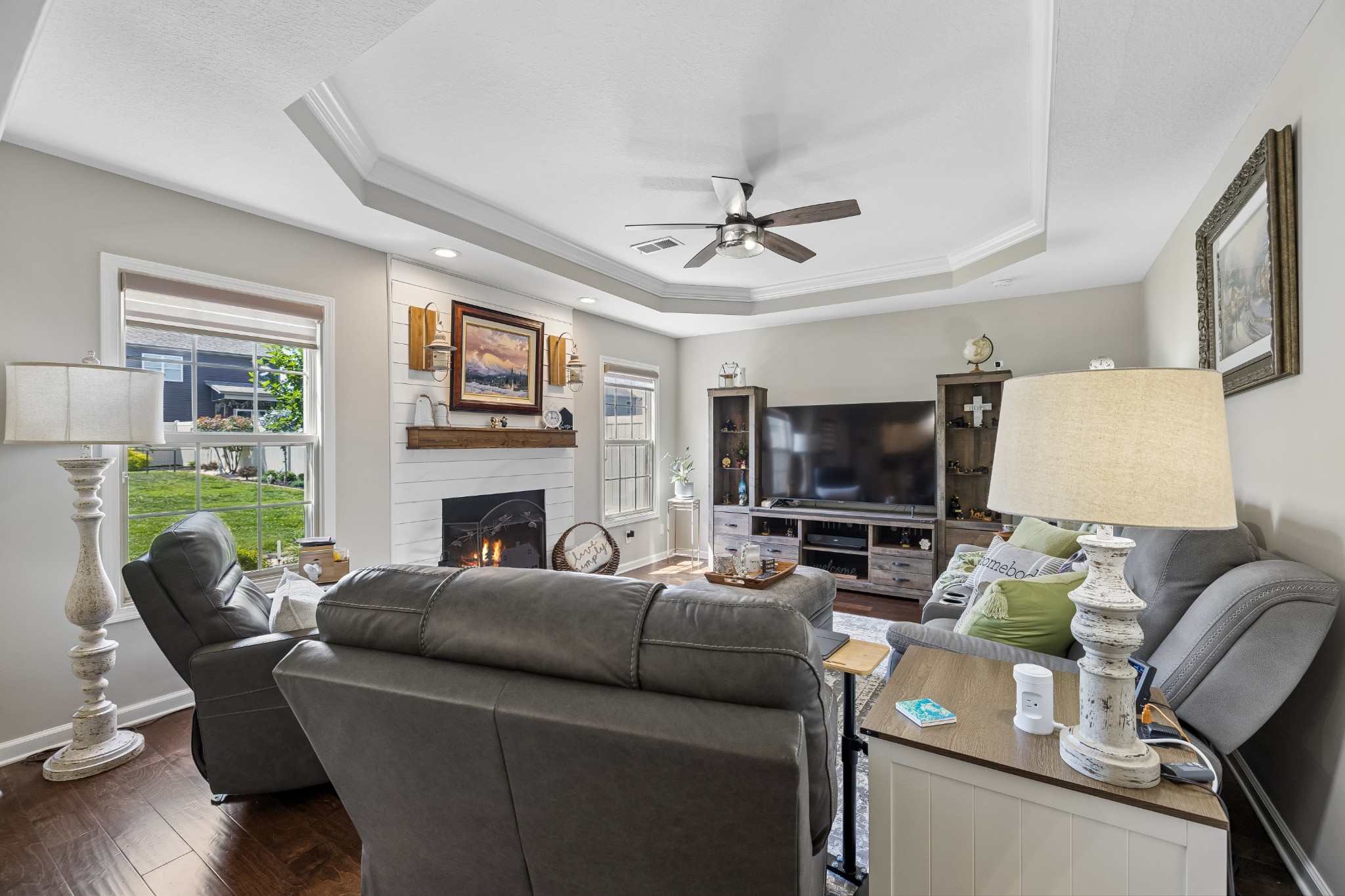 920 Tanager Ct