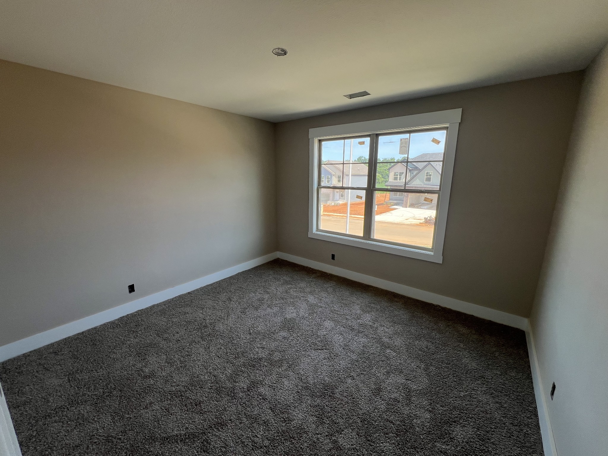 794 Carrillo Dr