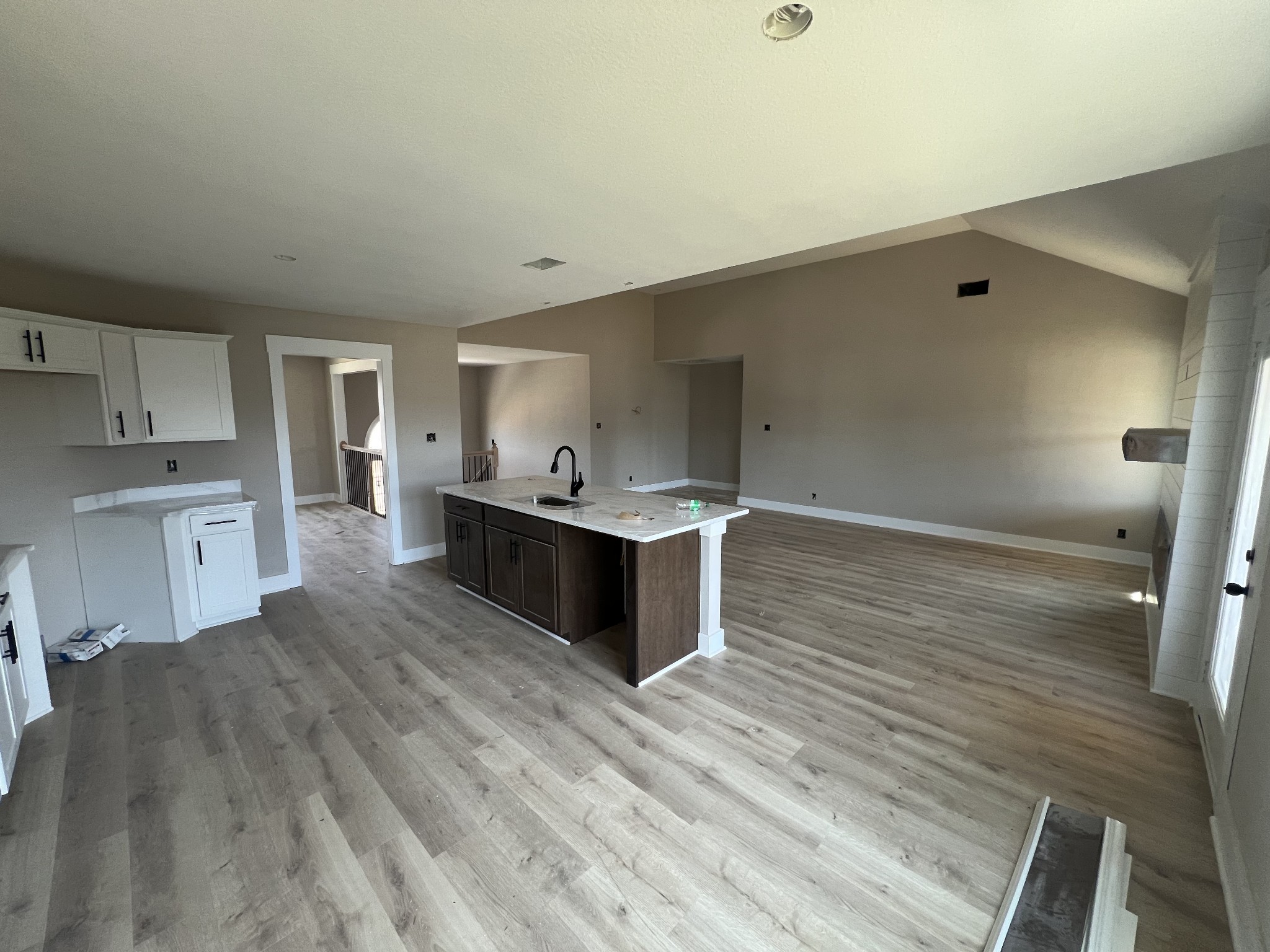 794 Carrillo Dr