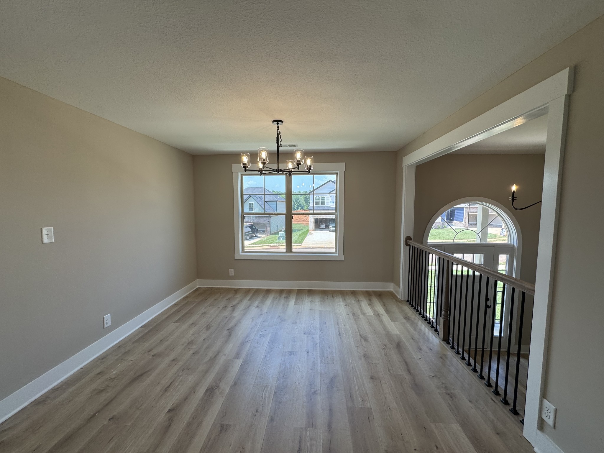 794 Carrillo Dr
