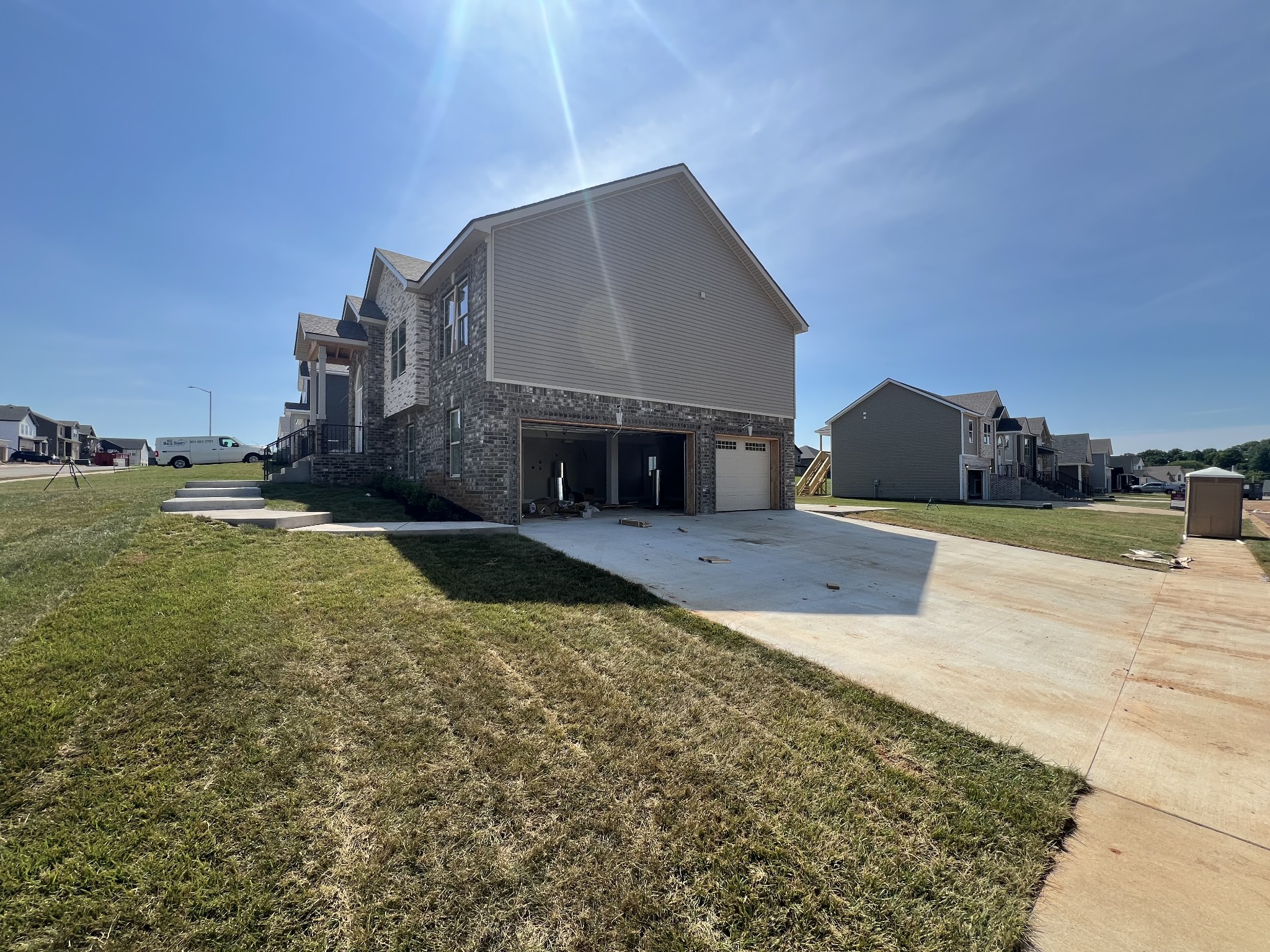 794 Carrillo Dr