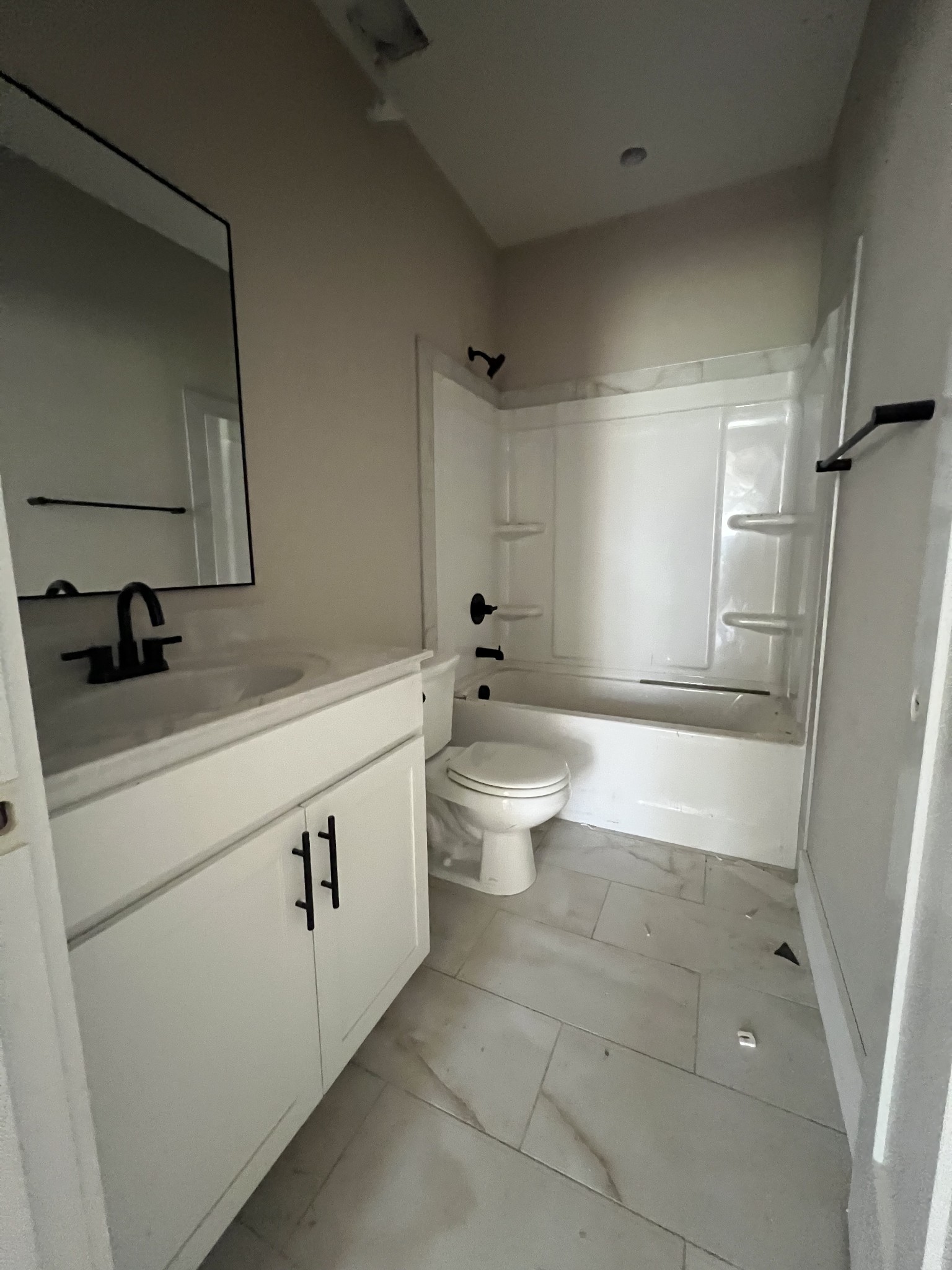 794 Carrillo Dr