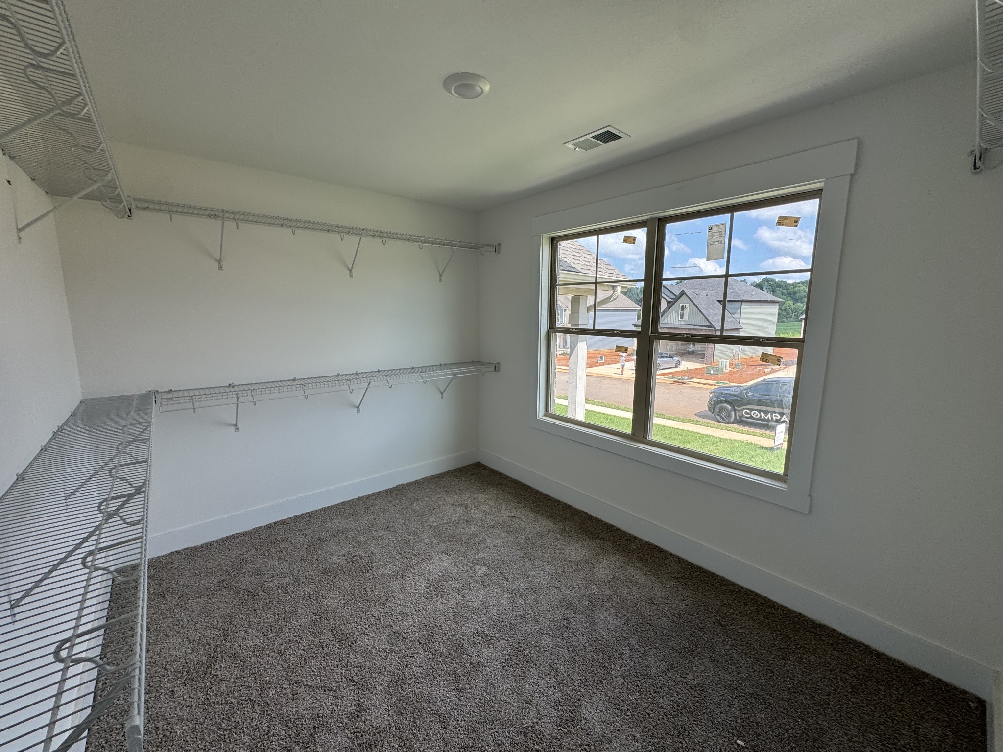 794 Carrillo Dr