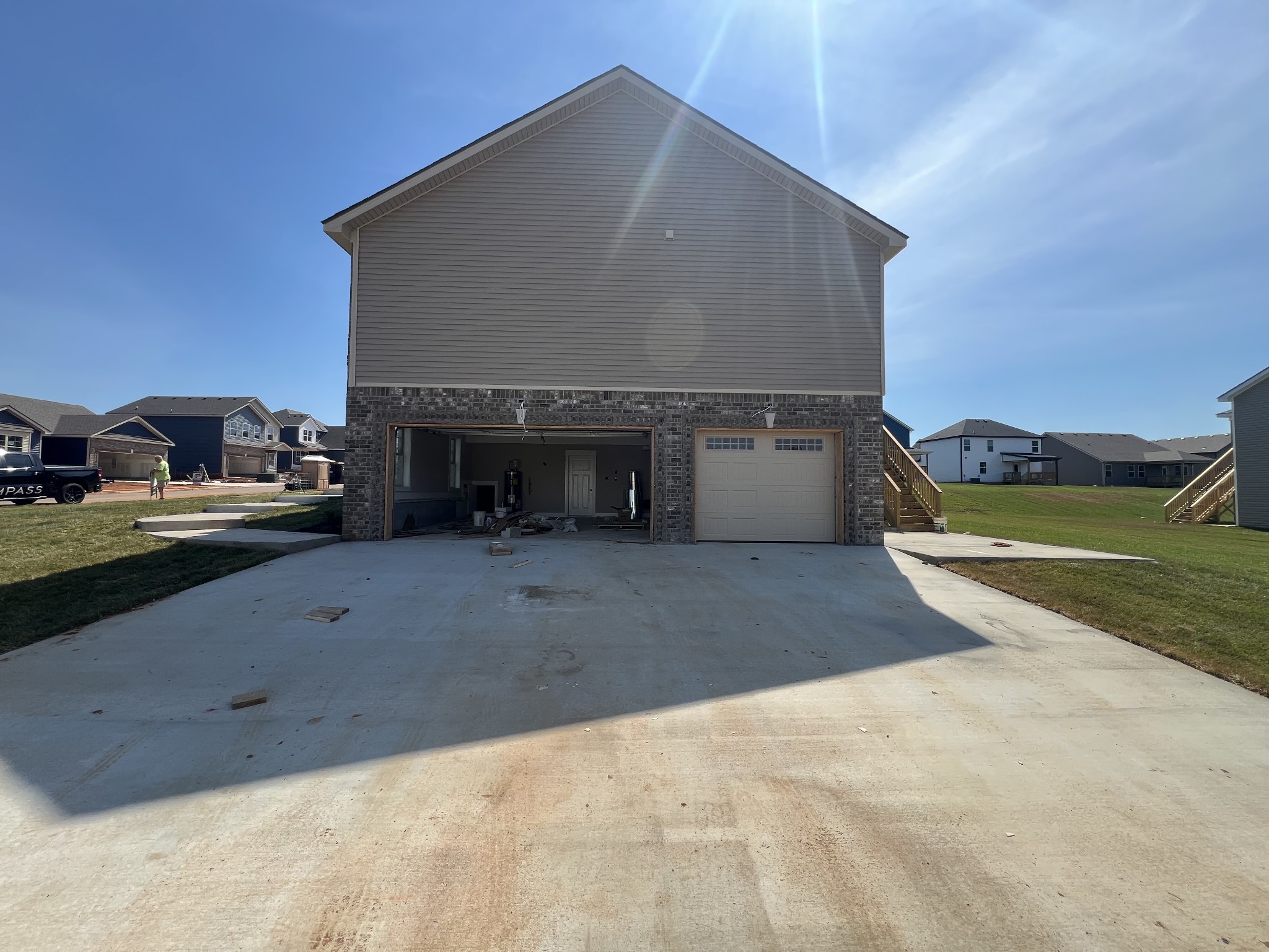794 Carrillo Dr