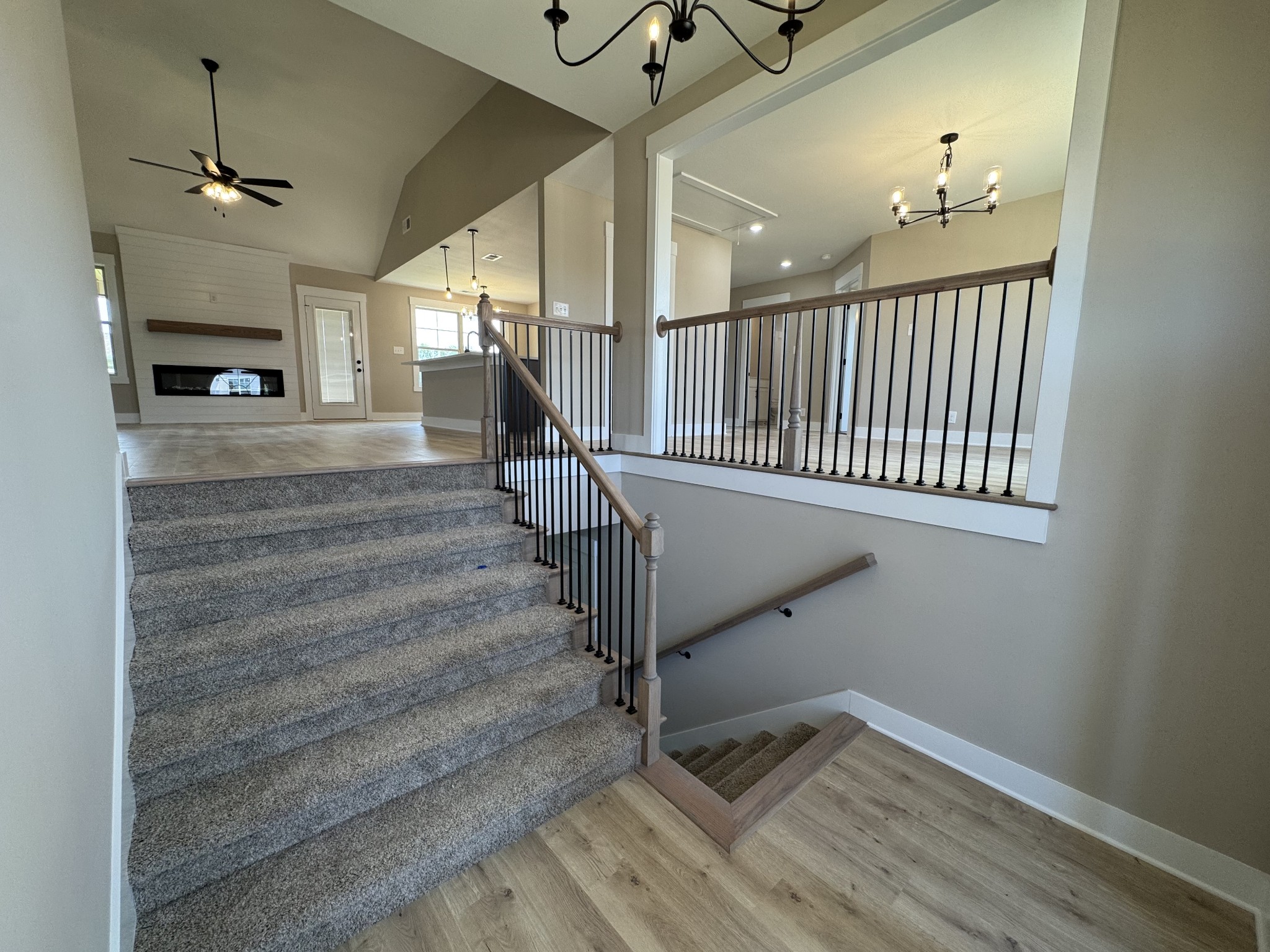794 Carrillo Dr