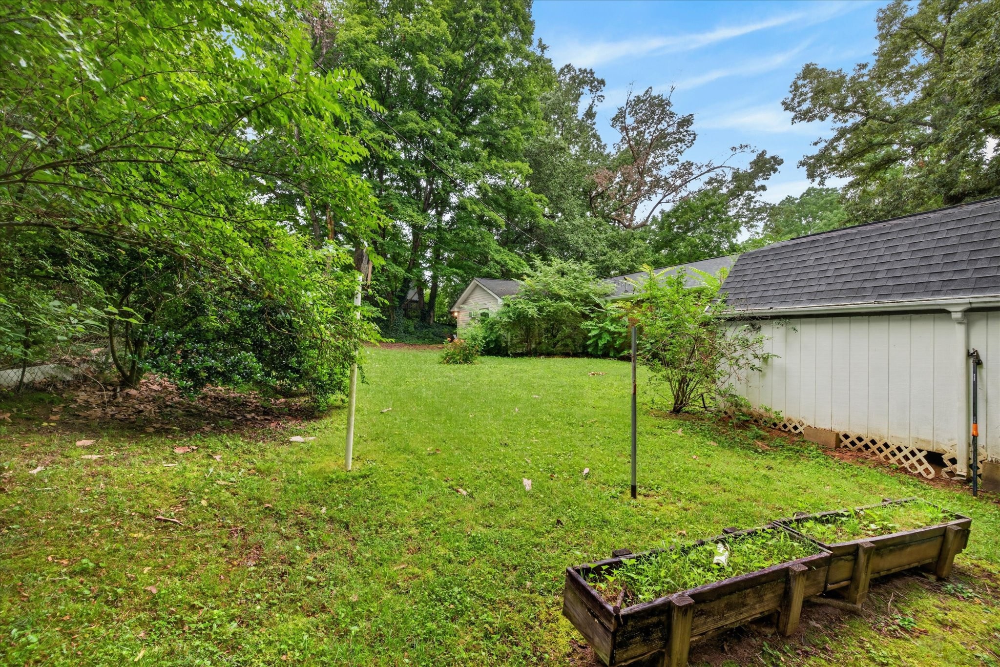 700 Dean Rd