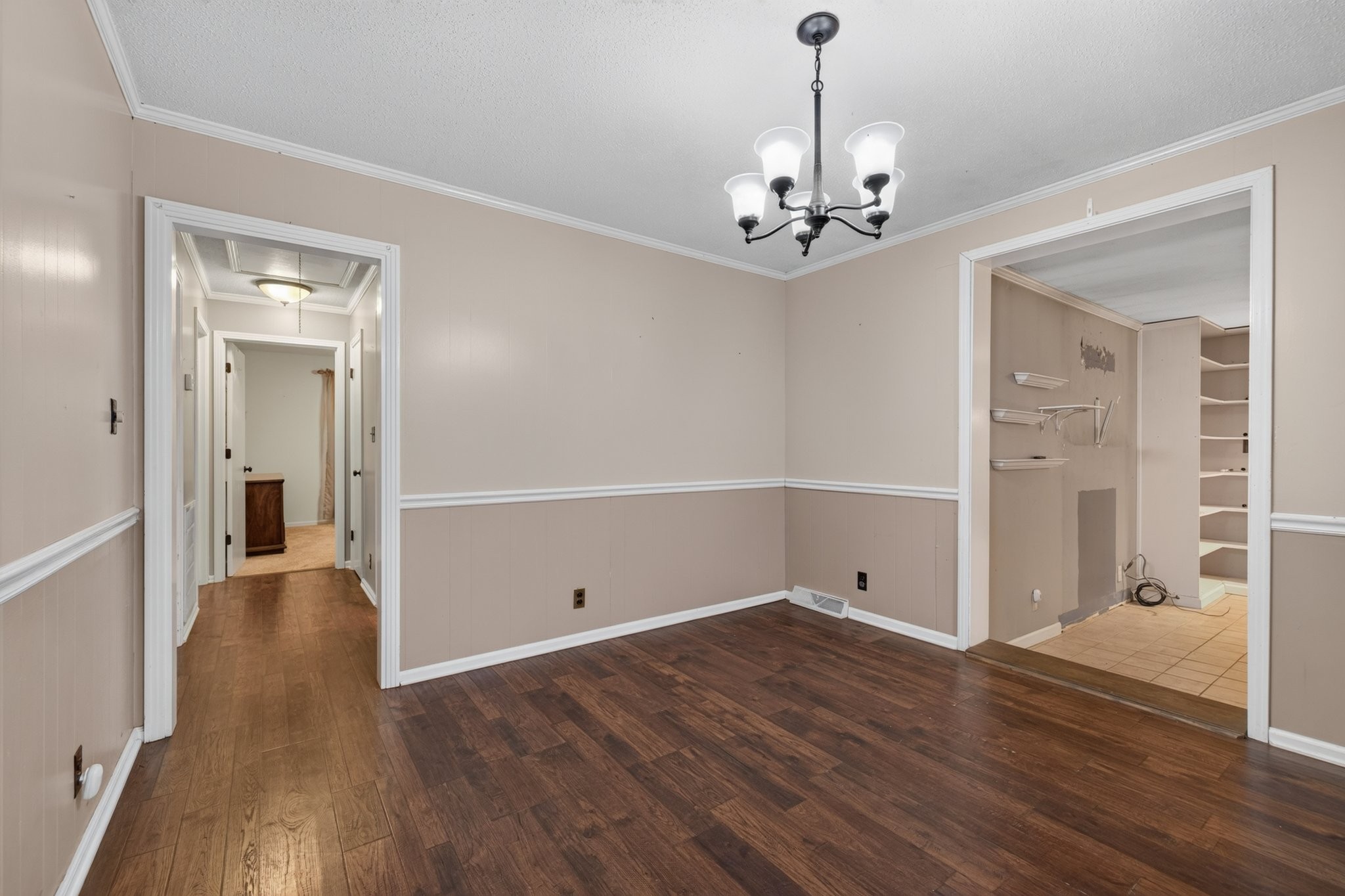 700 Dean Rd