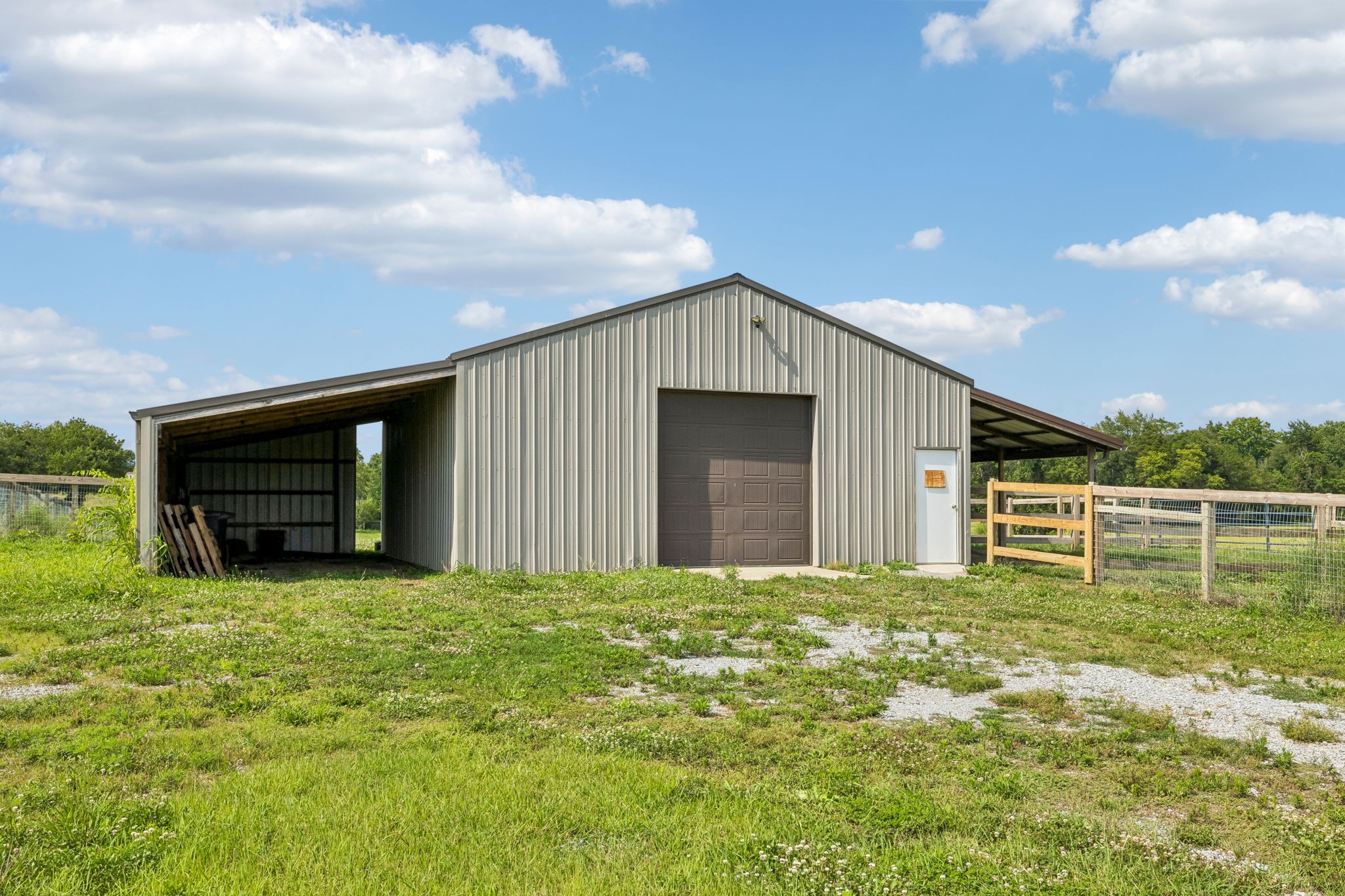 1088 Atkins Road Ext