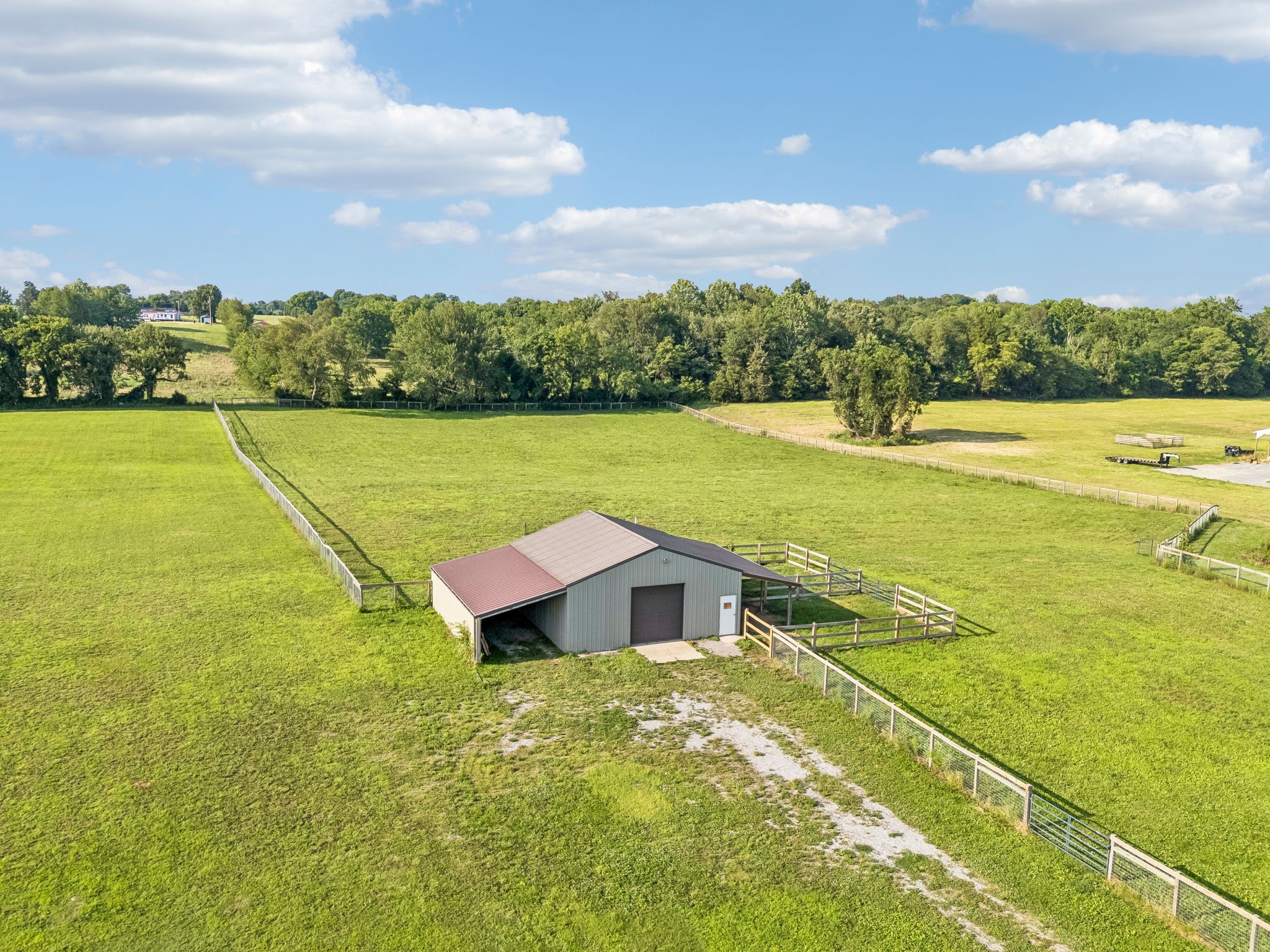 1088 Atkins Road Ext
