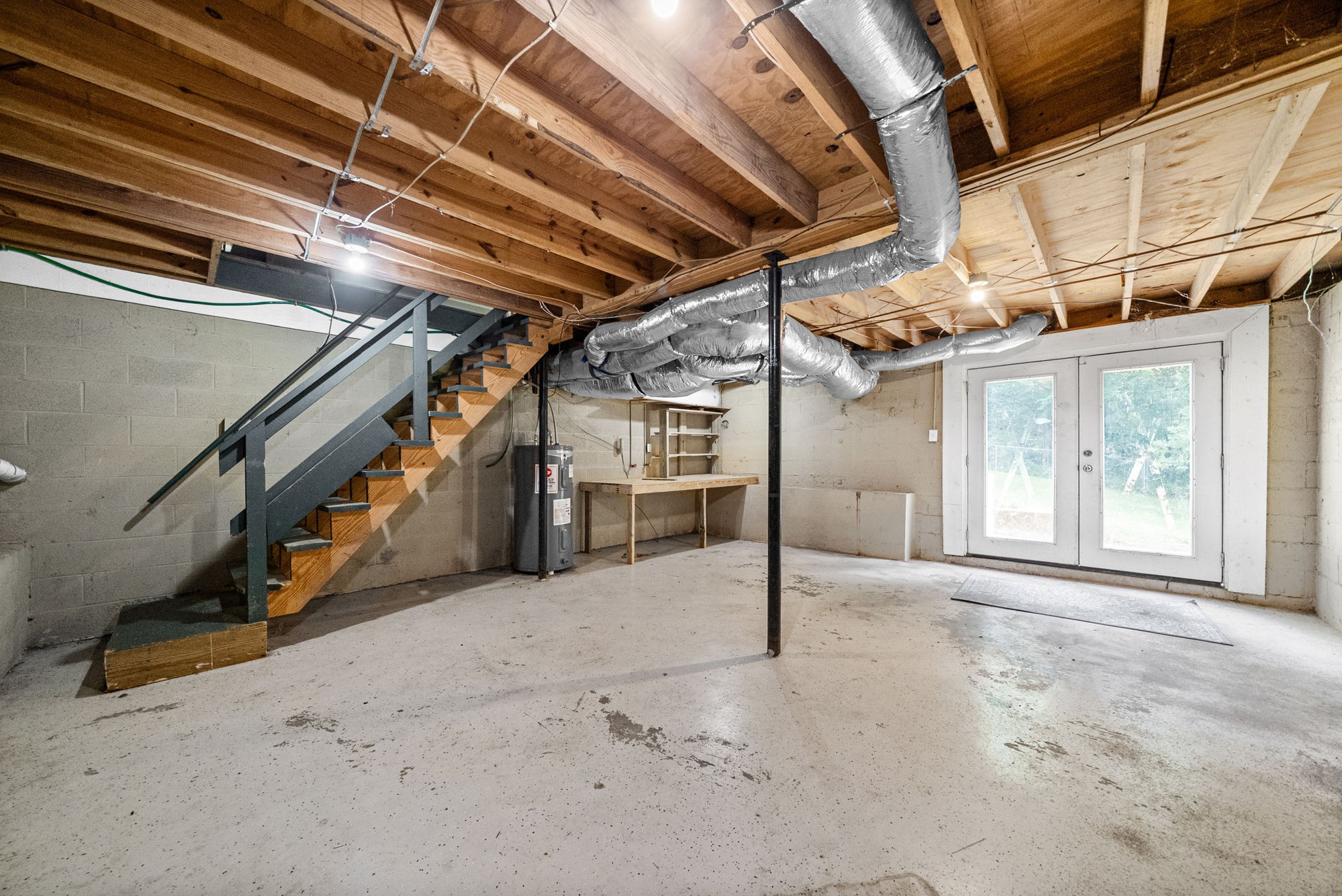 2449 Outlaw Rd