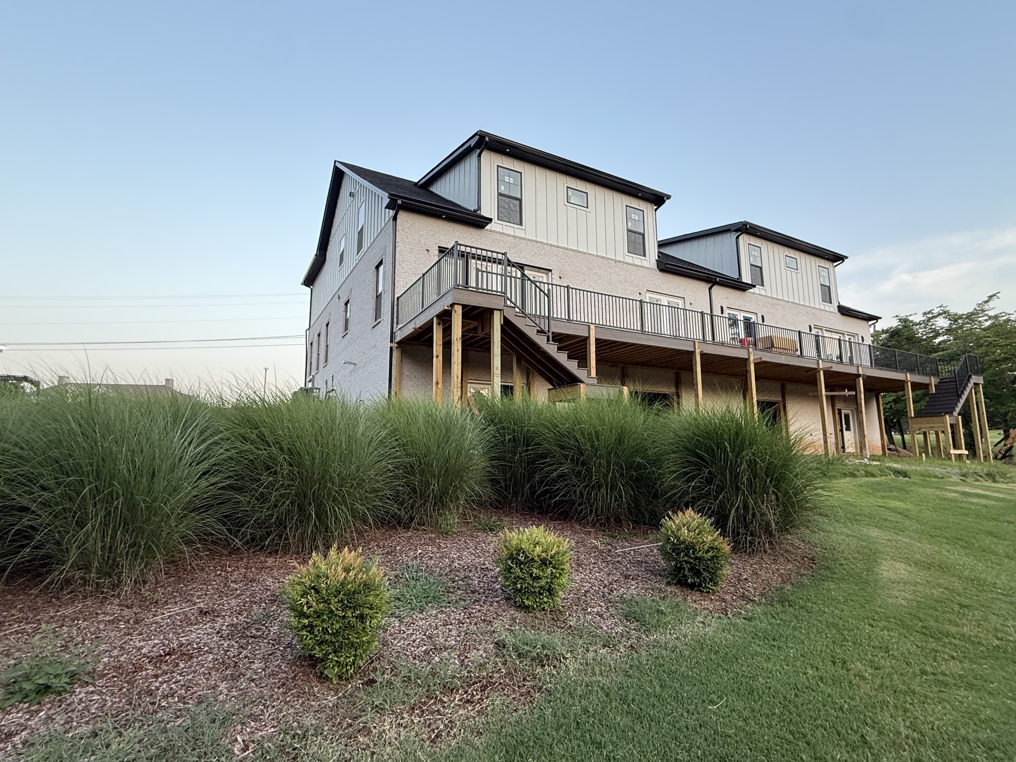 112 Fairway Dr