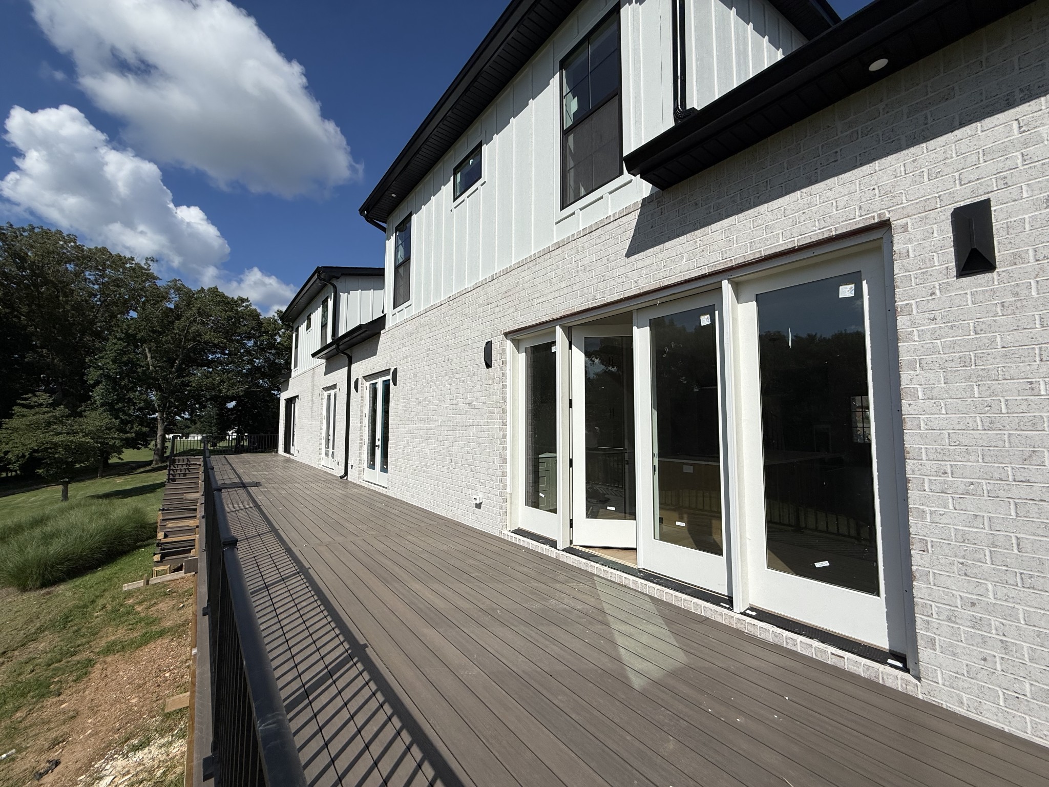 111 Fairway Dr