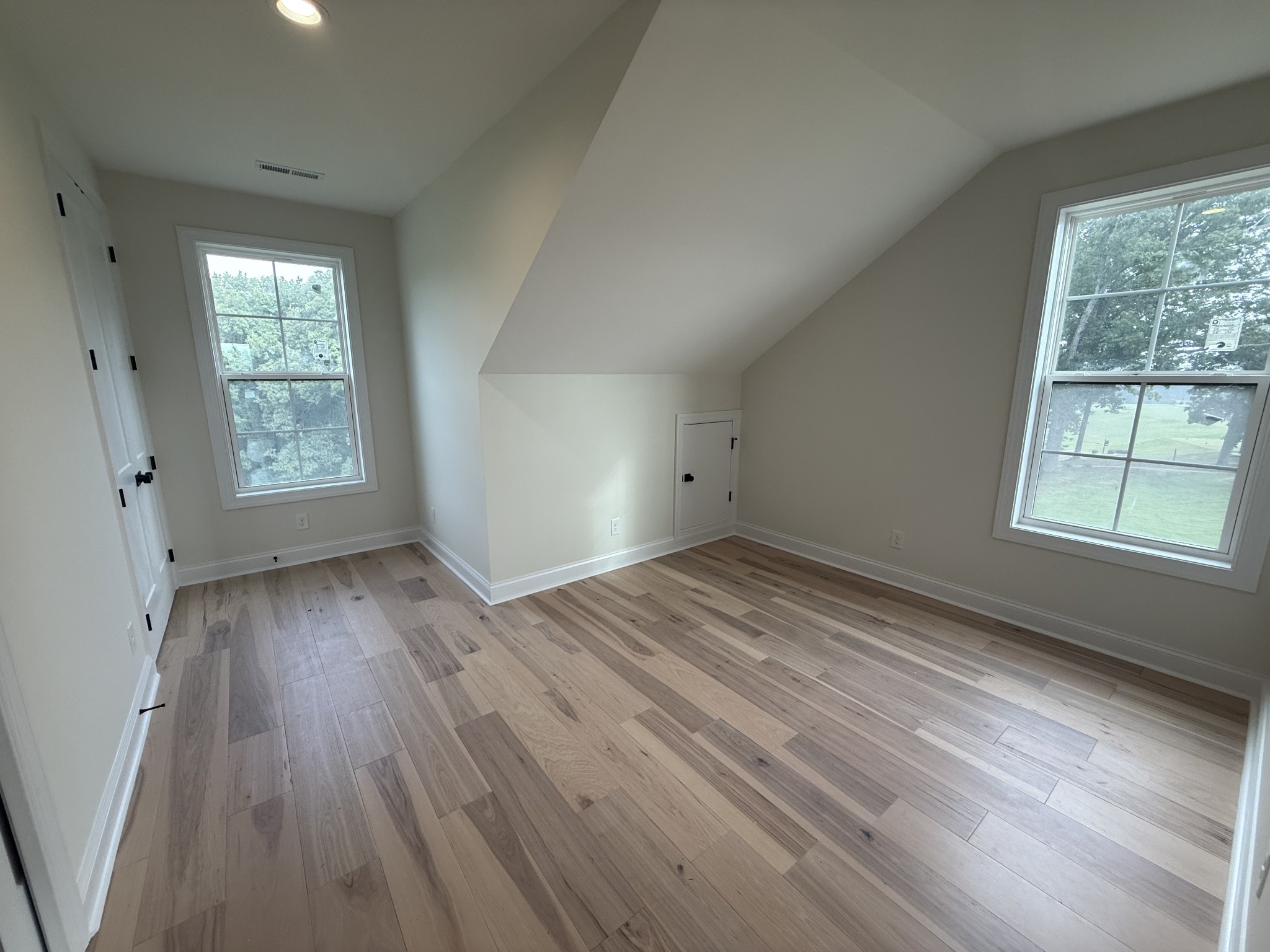 111 Fairway Dr