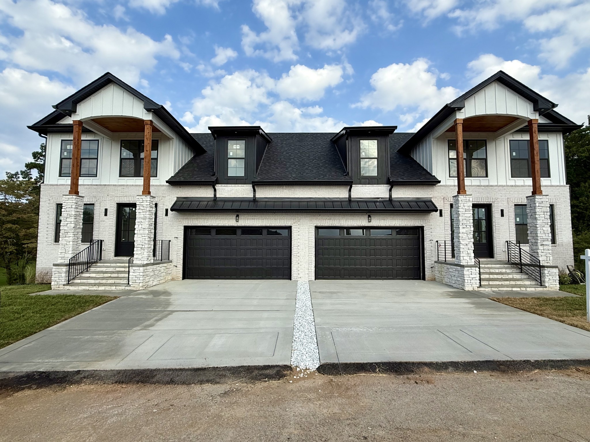 111 Fairway Dr