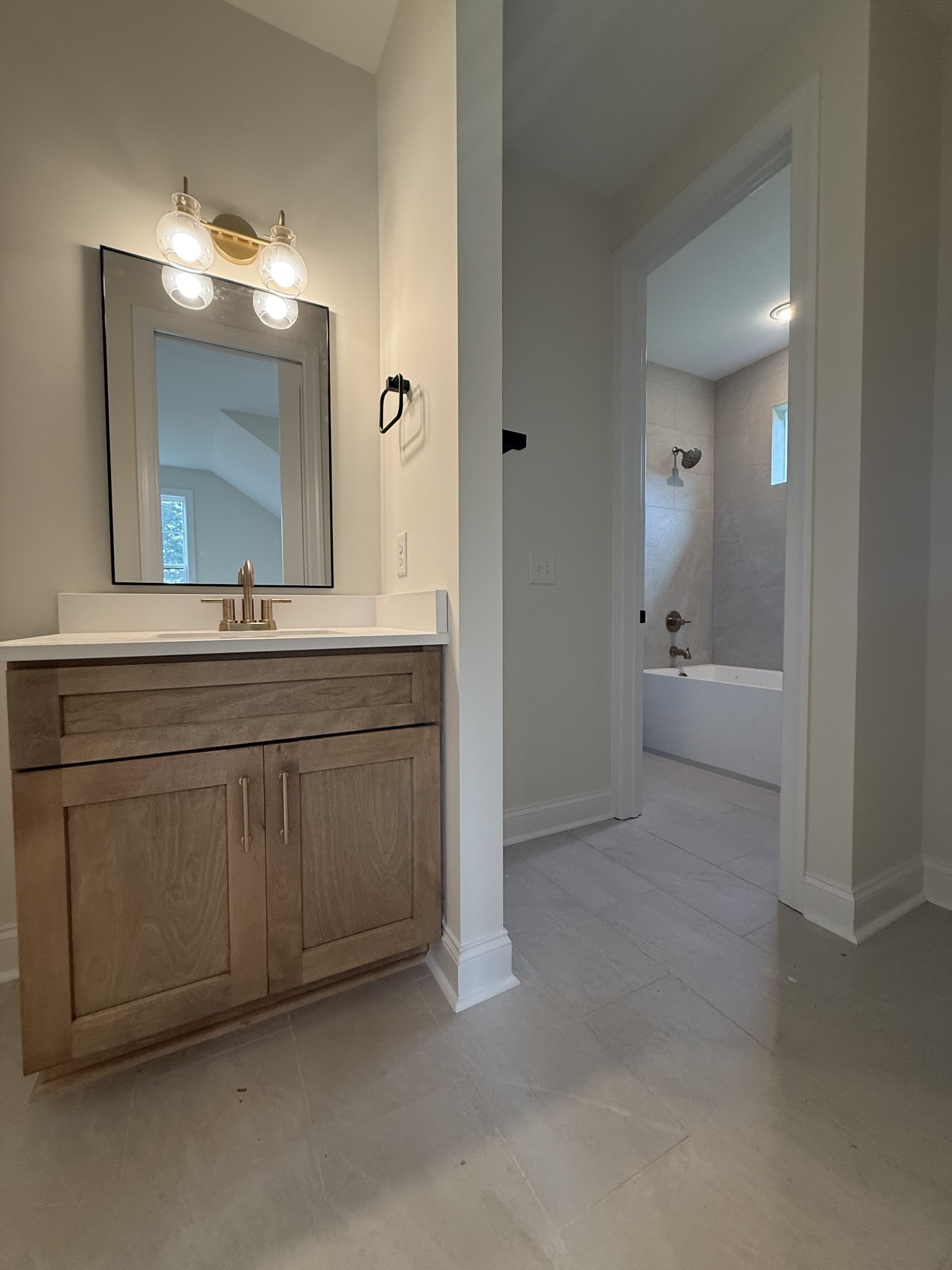 111 Fairway Dr