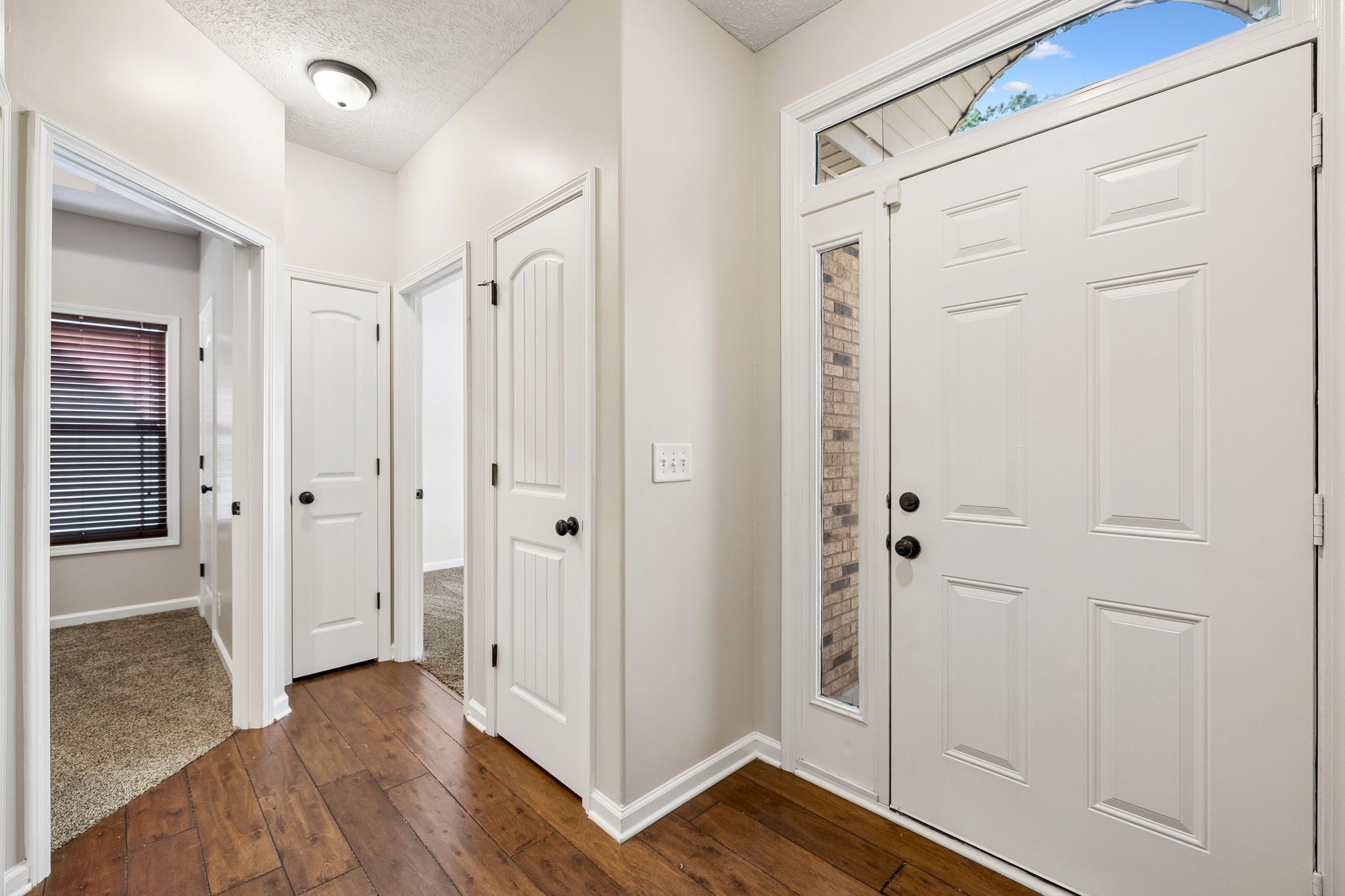 634 Hidden Valley Dr