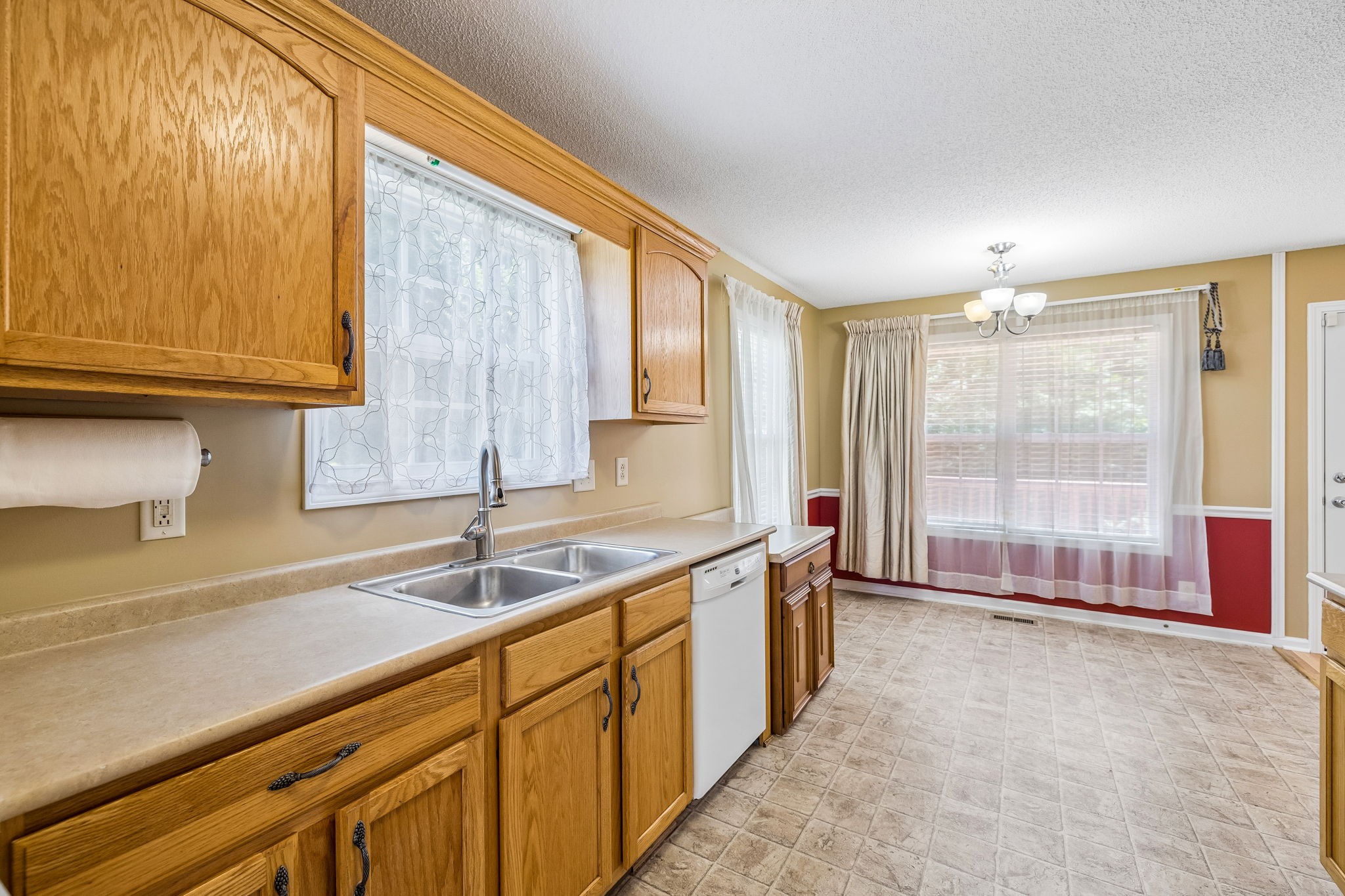 827 Sugarcane Way