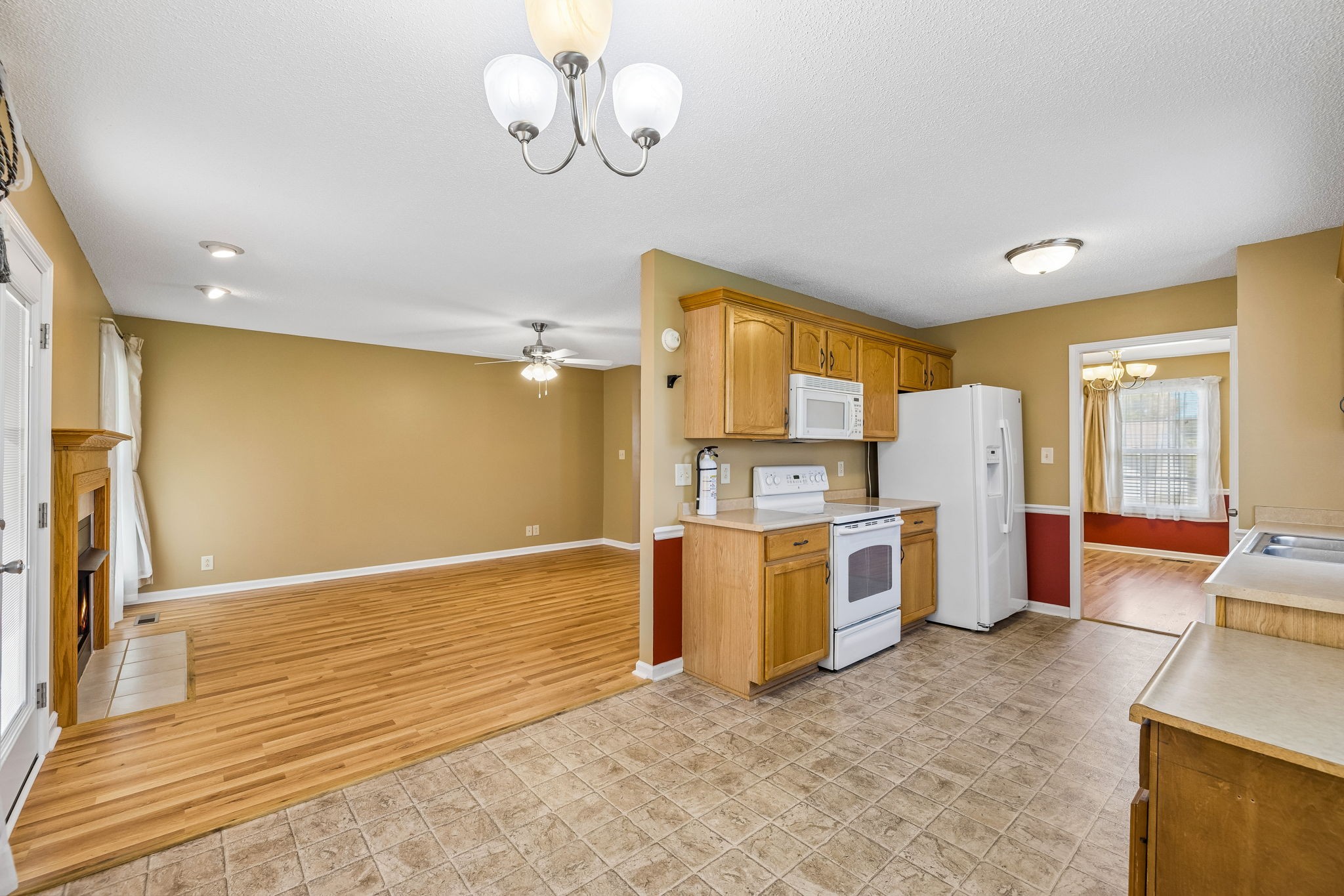 827 Sugarcane Way