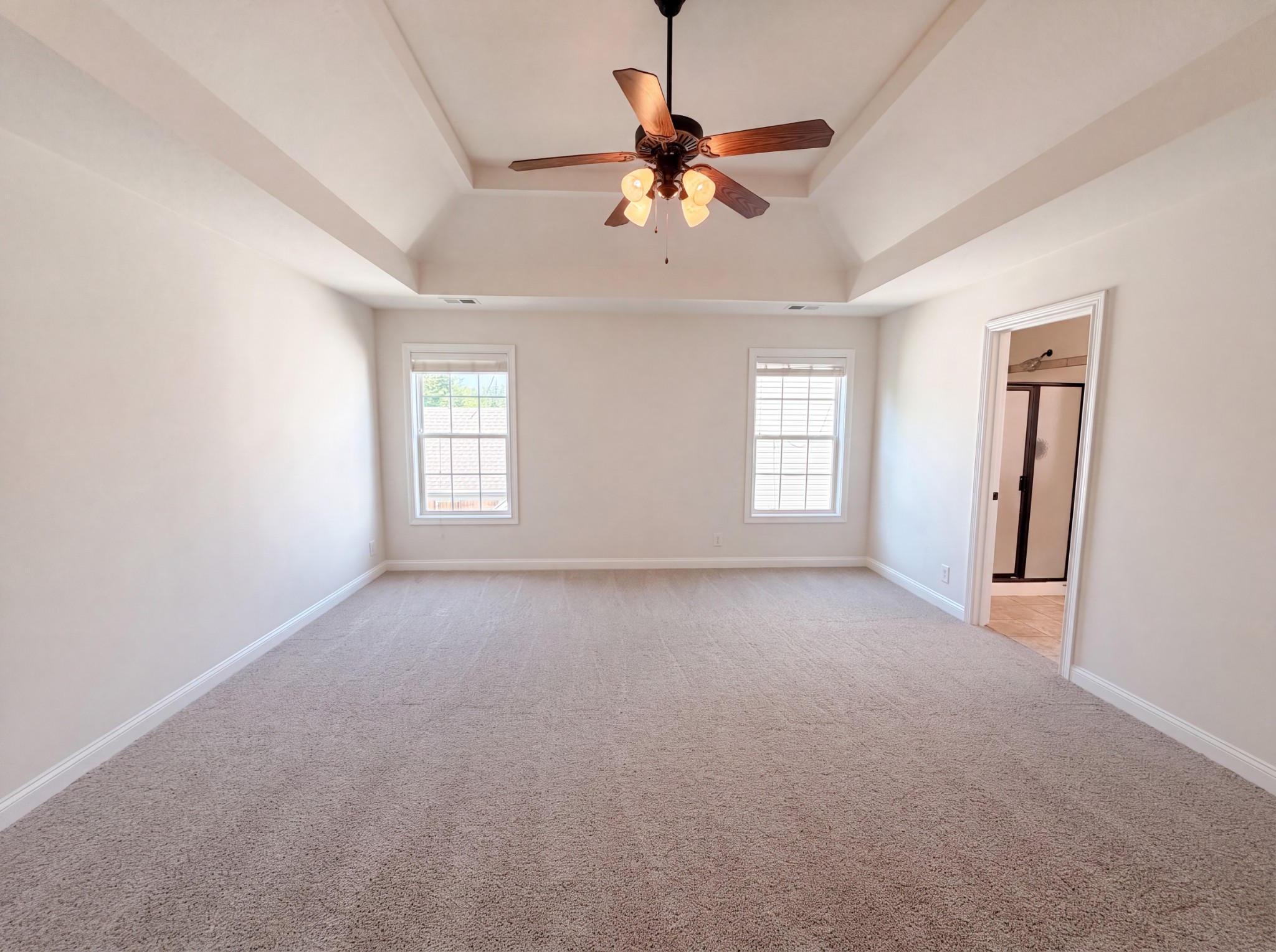 1733 Apache Way