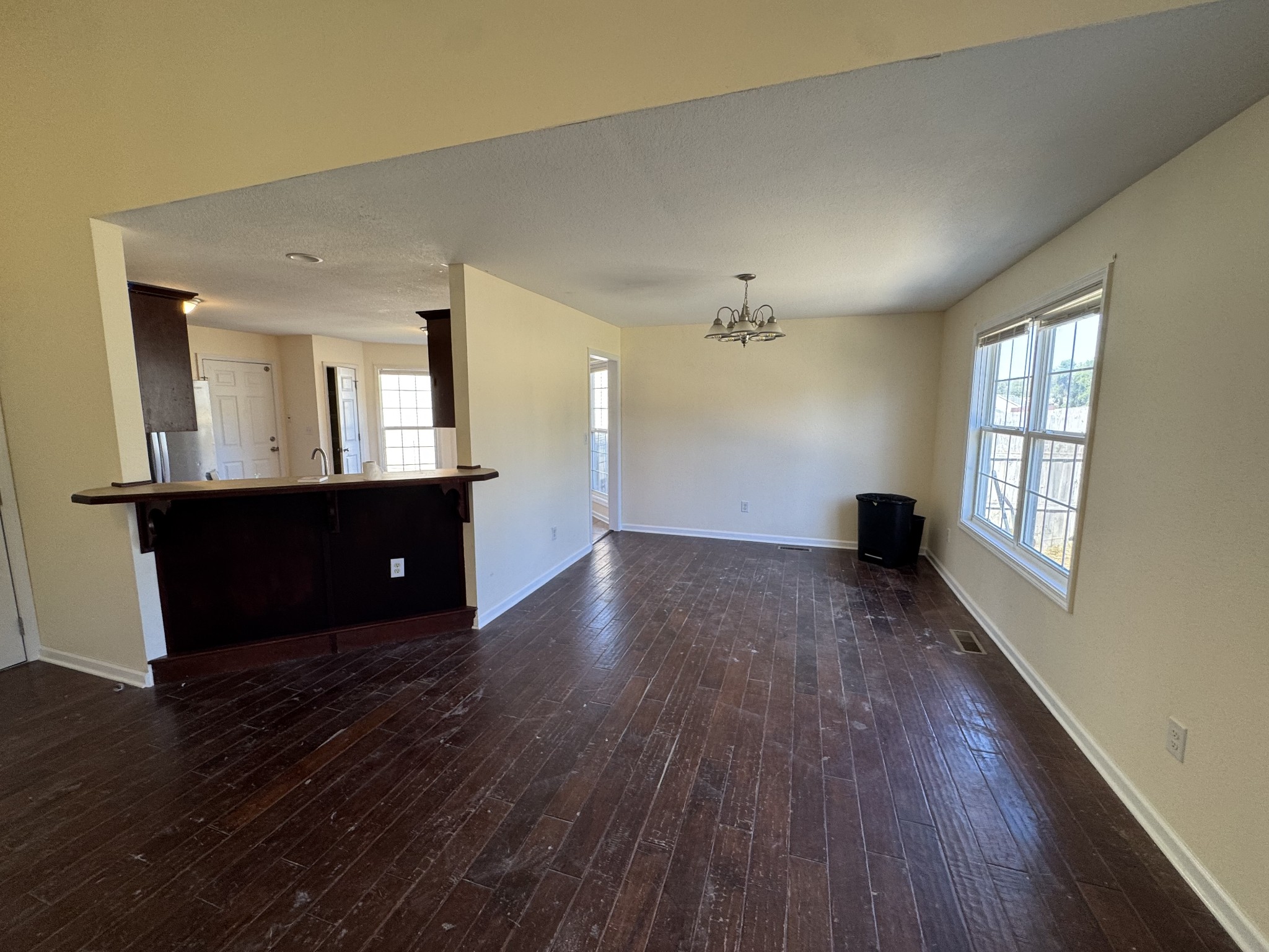 1420 Mutual Dr