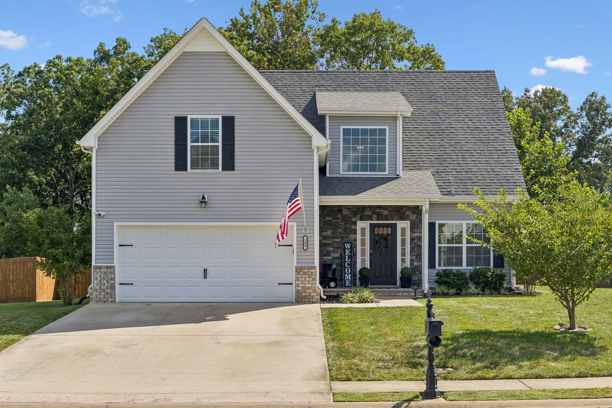204 Liam Ct